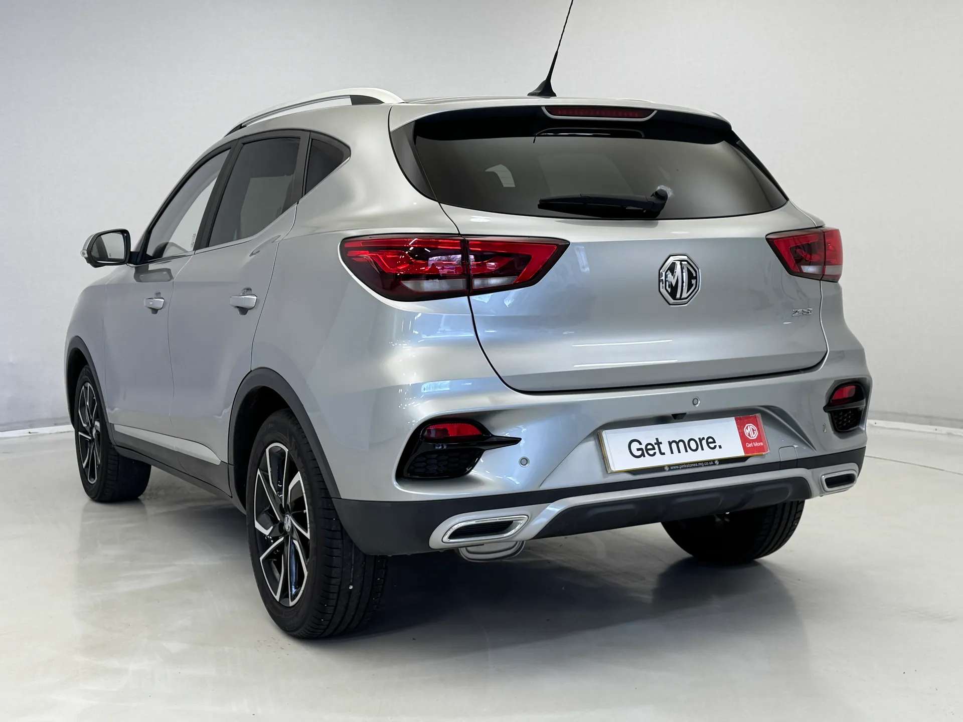 2023 MG ZS 2023 MG ZS