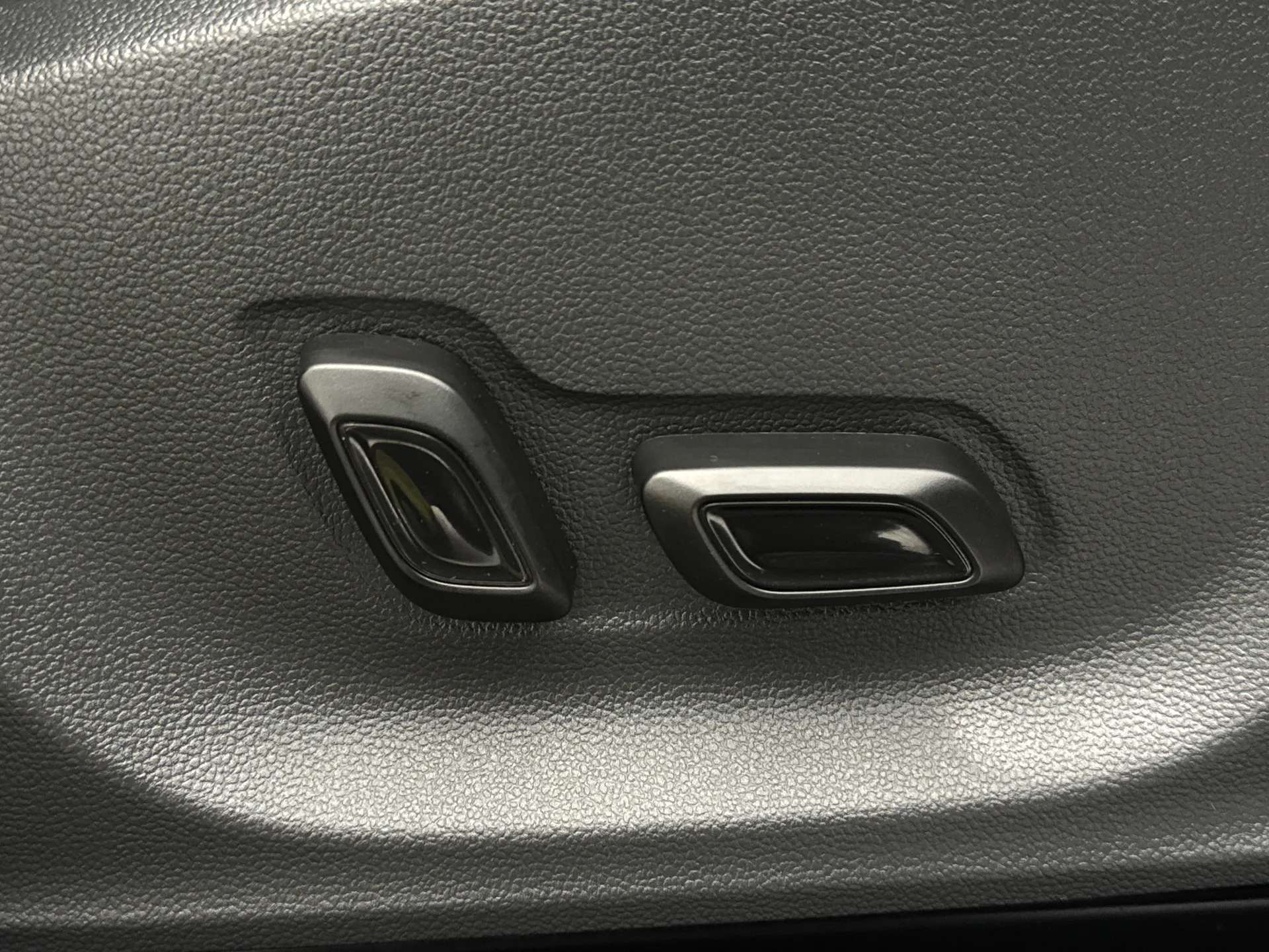 2023 MG ZS 2023 MG ZS
