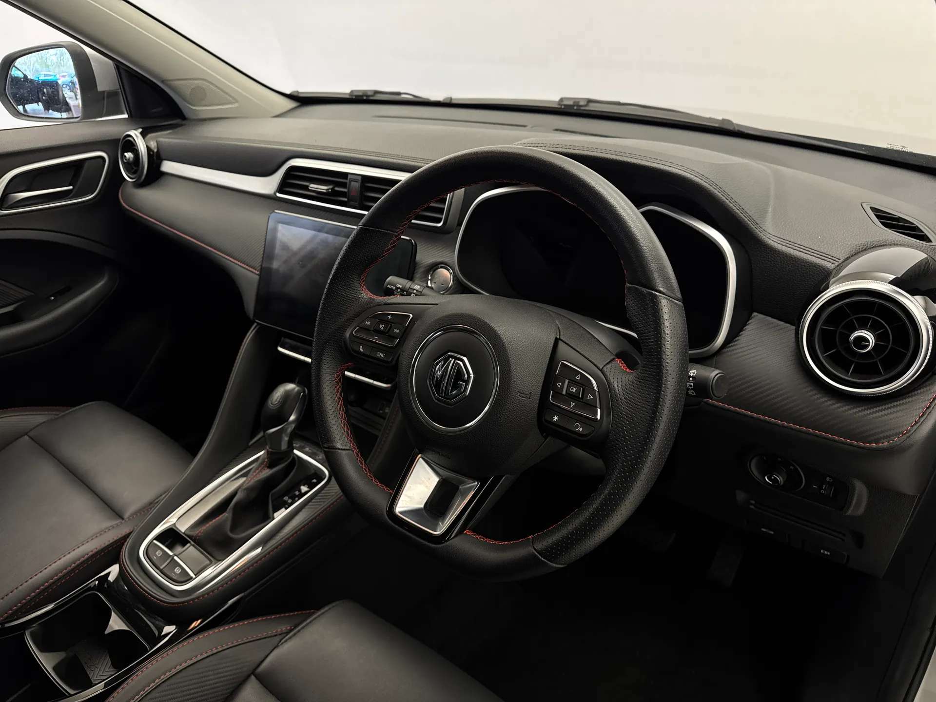 2023 MG ZS 2023 MG ZS