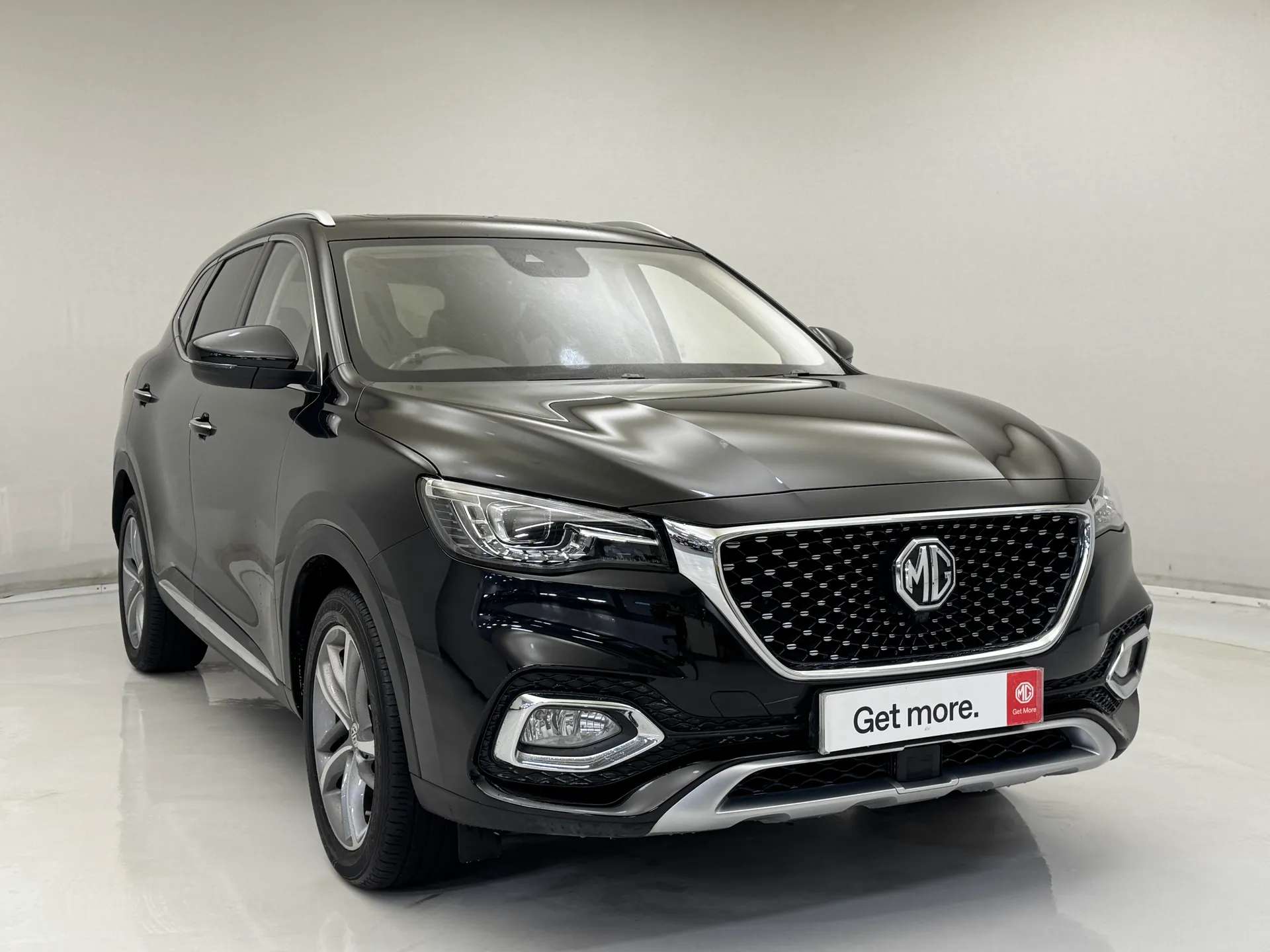 A 2023 MG HS 1.5 T-GDI Exclusive 5dr DCT â
AUTO / LOW MILES â
A 2023 MG HS 1.5 T-GDI Exclusive 5dr DCT â
AUTO / LOW MILES â
