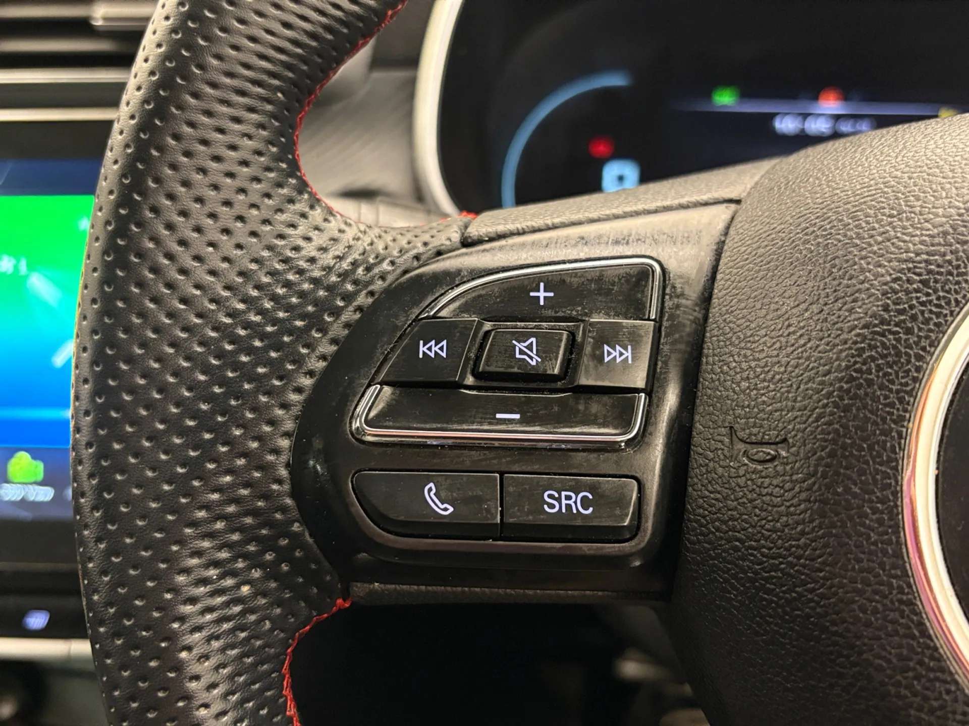 2024 MG ZS 2024 MG ZS