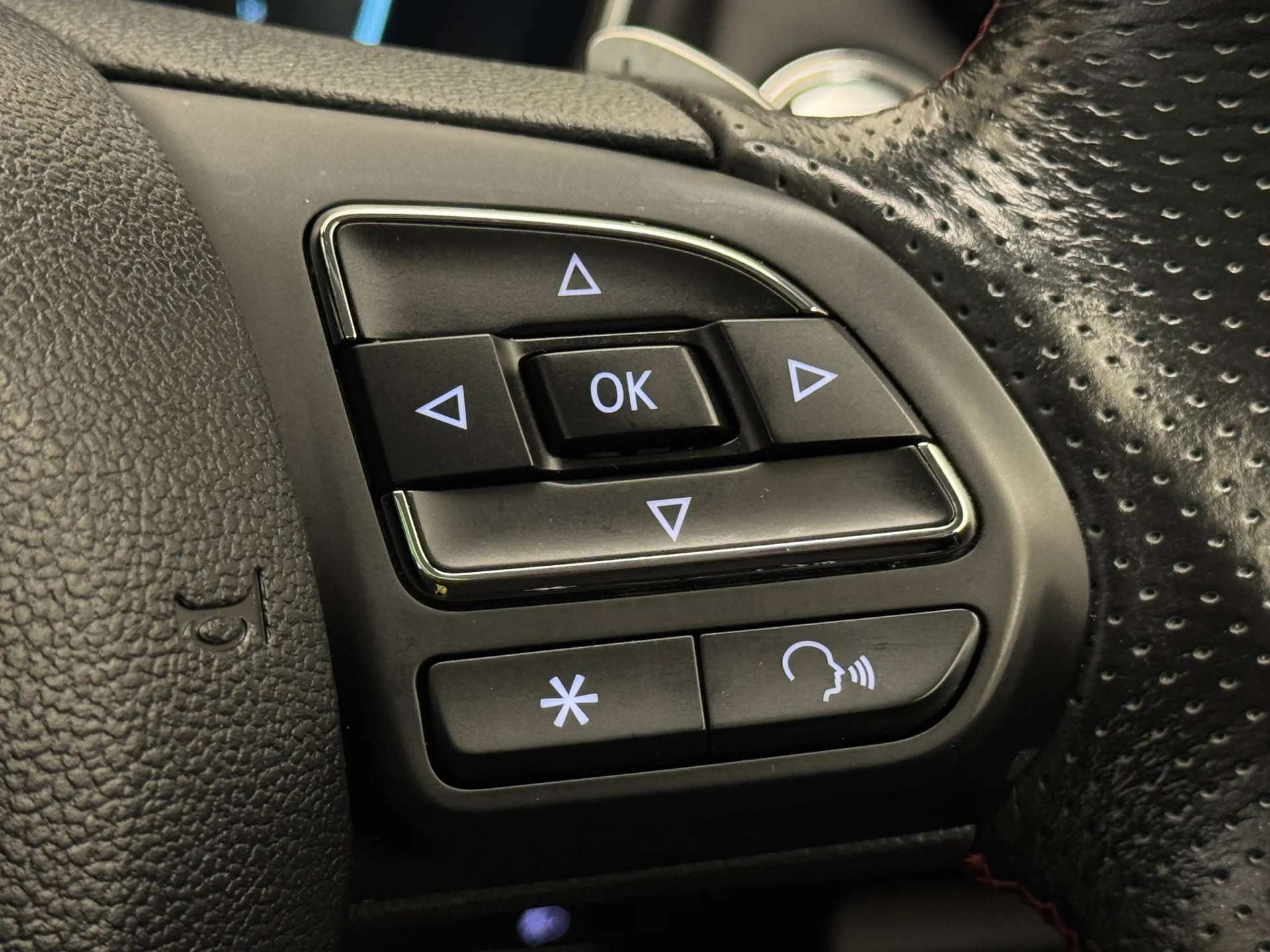 2022 MG MOTOR UK HS 2022 MG MOTOR UK HS