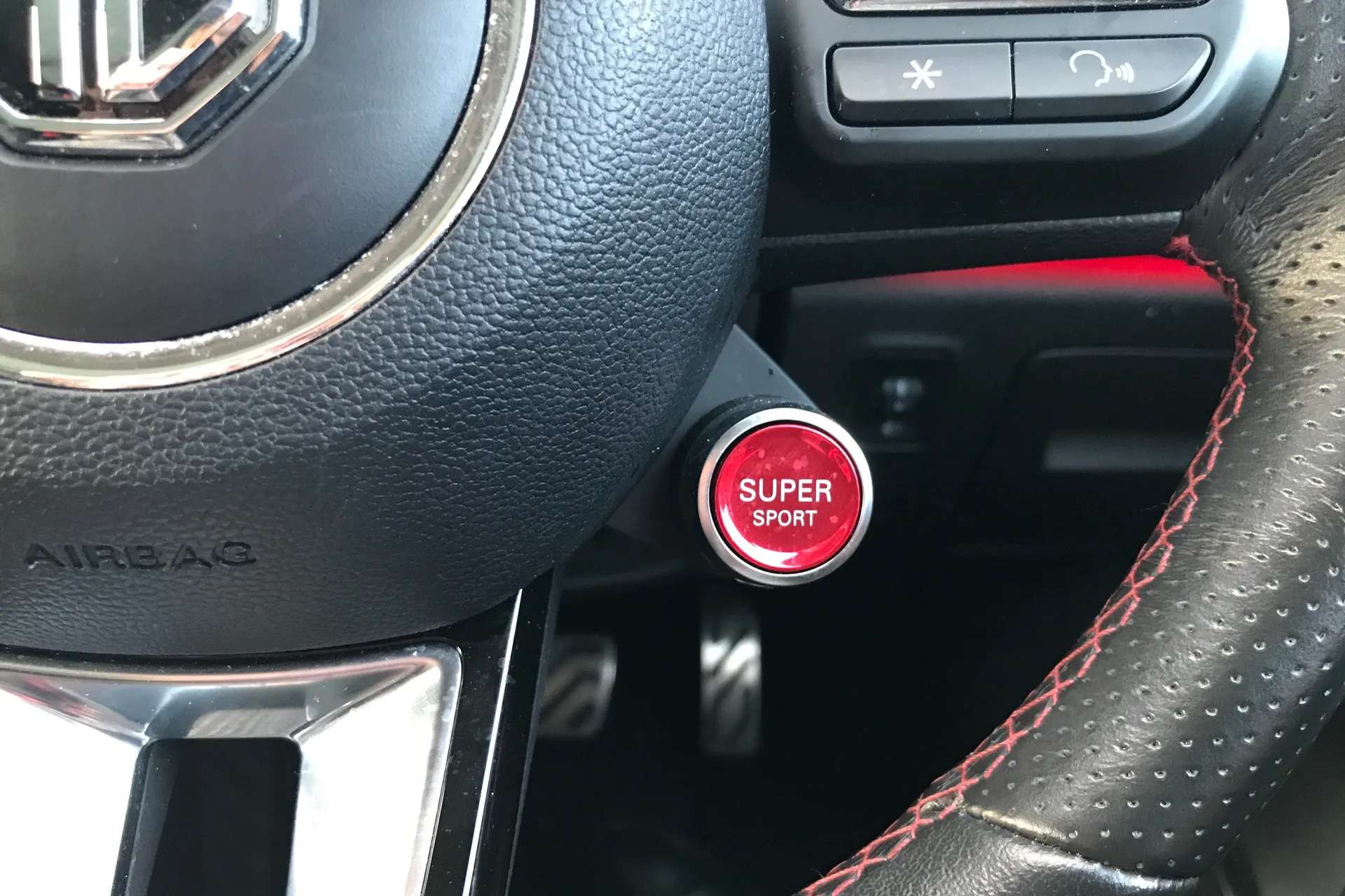 2022 MG MOTOR UK HS 2022 MG MOTOR UK HS