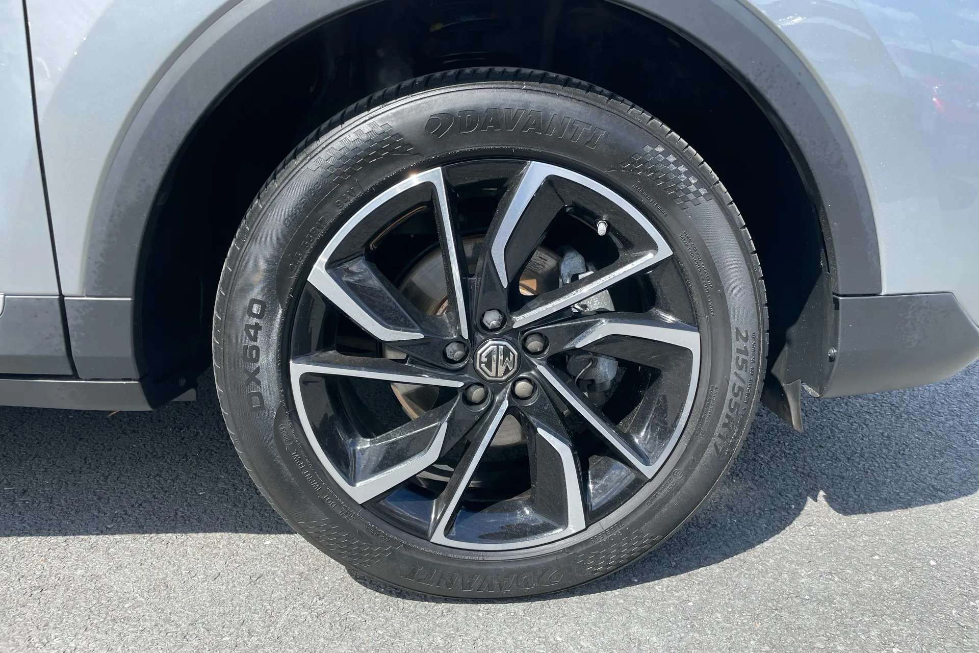 A 2023 MG MOTOR UK ZS 1.0T GDi Exclusive 5dr DCT A 2023 MG MOTOR UK ZS 1.0T GDi Exclusive 5dr DCT
