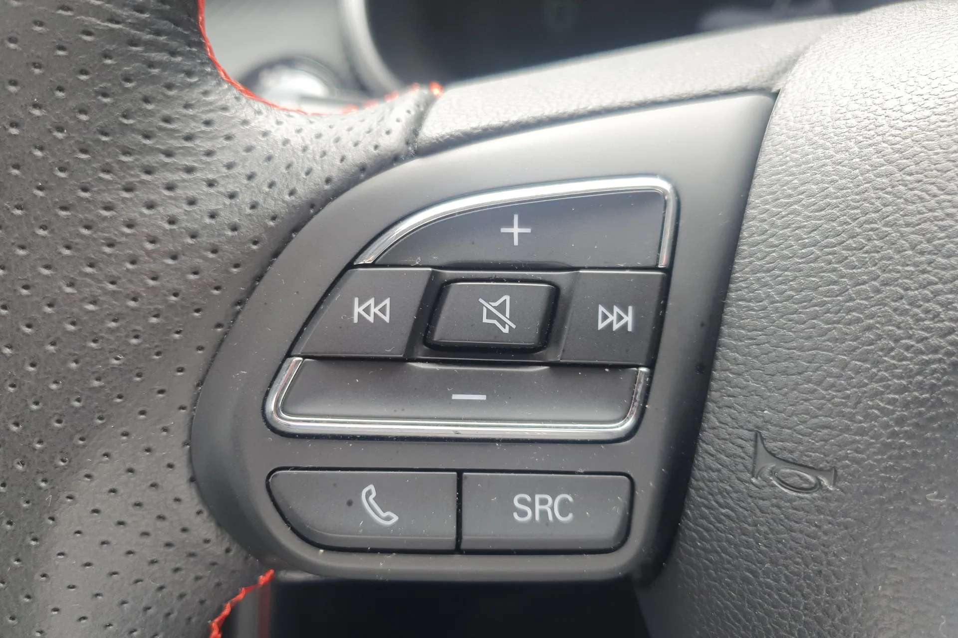 2023 MG ZS 2023 MG ZS
