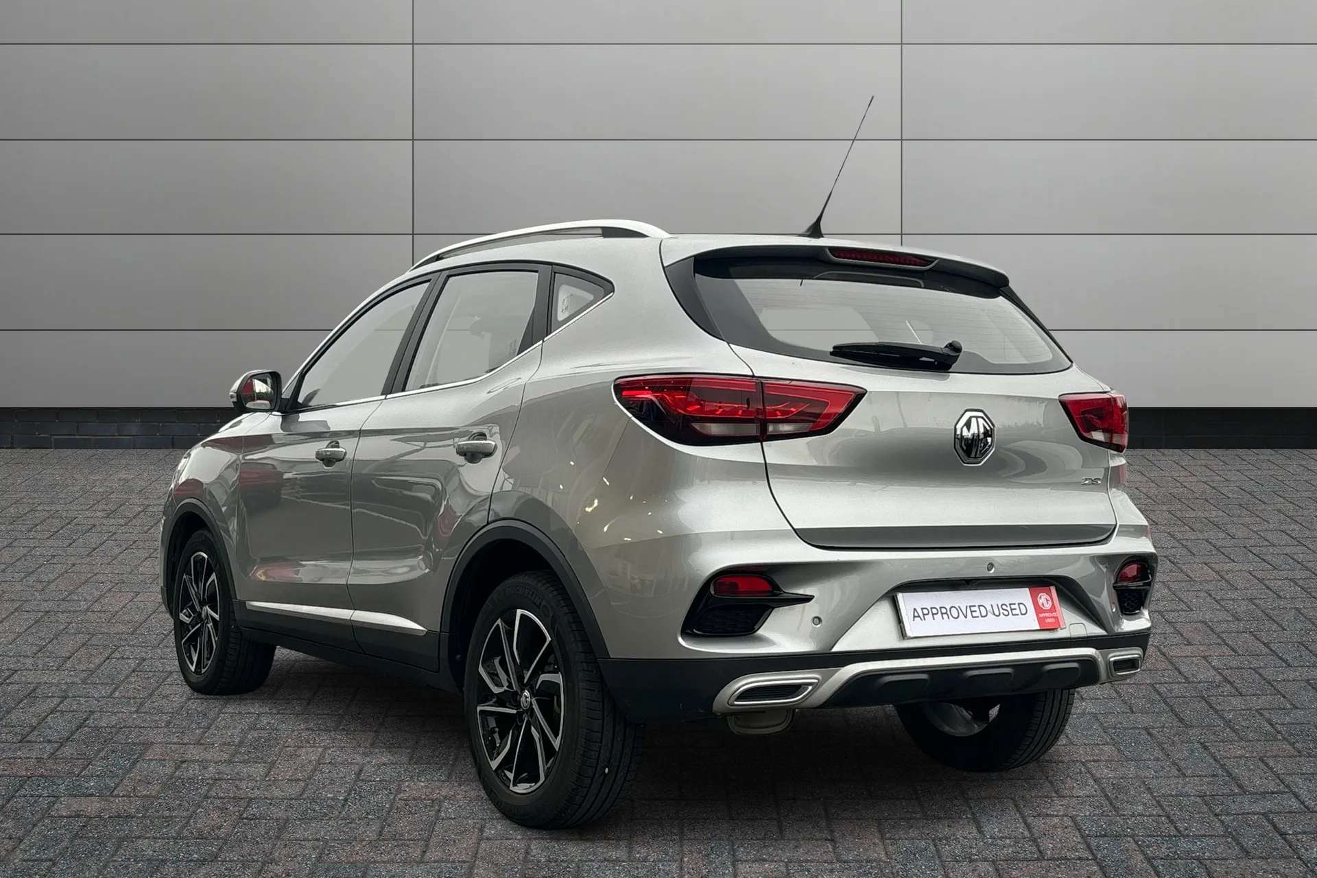 A 2023 MG MOTOR UK ZS 1.0T GDi Exclusive 5dr DCT A 2023 MG MOTOR UK ZS 1.0T GDi Exclusive 5dr DCT