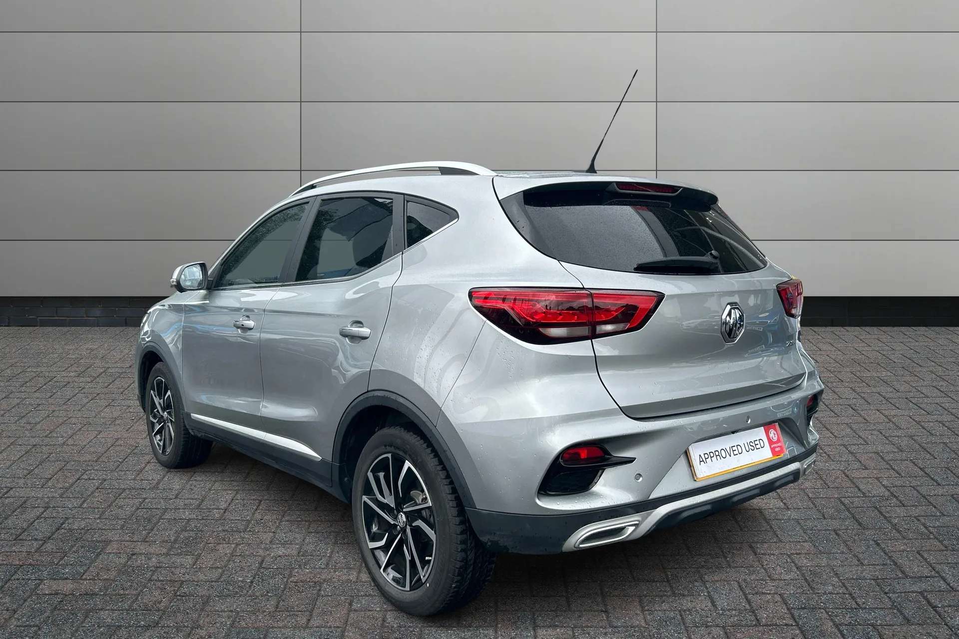 A 2023 MG ZS 1.0T GDi Exclusive 5dr DCT A 2023 MG ZS 1.0T GDi Exclusive 5dr DCT