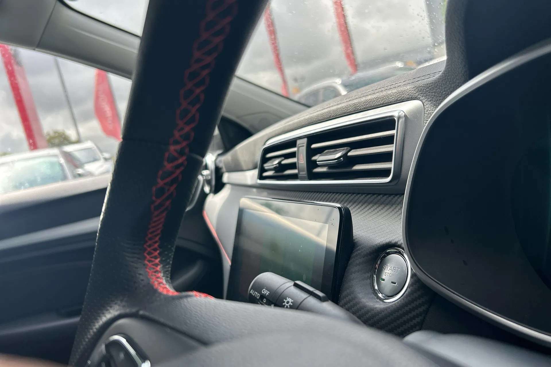2023 MG ZS 2023 MG ZS