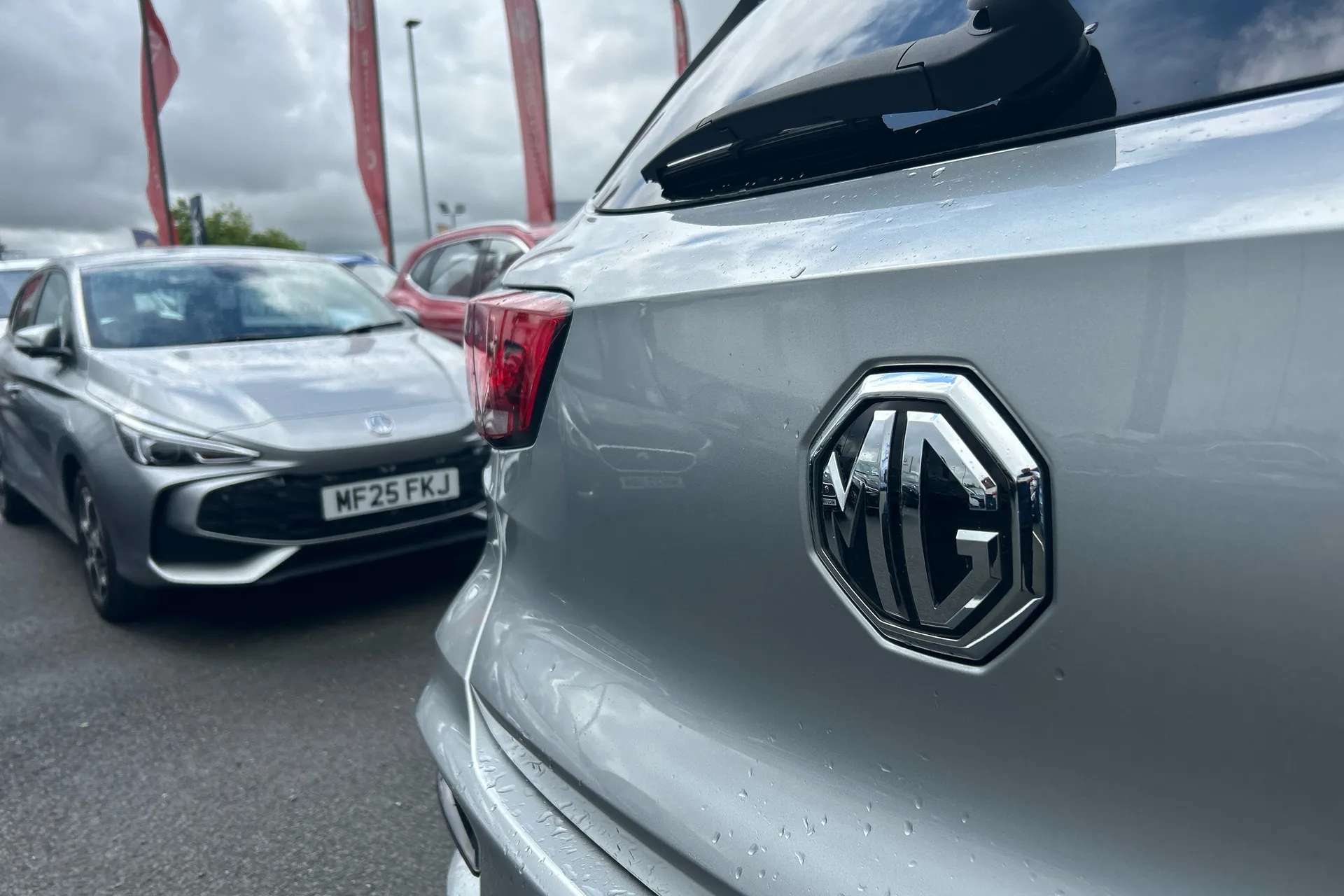 2023 MG ZS 2023 MG ZS