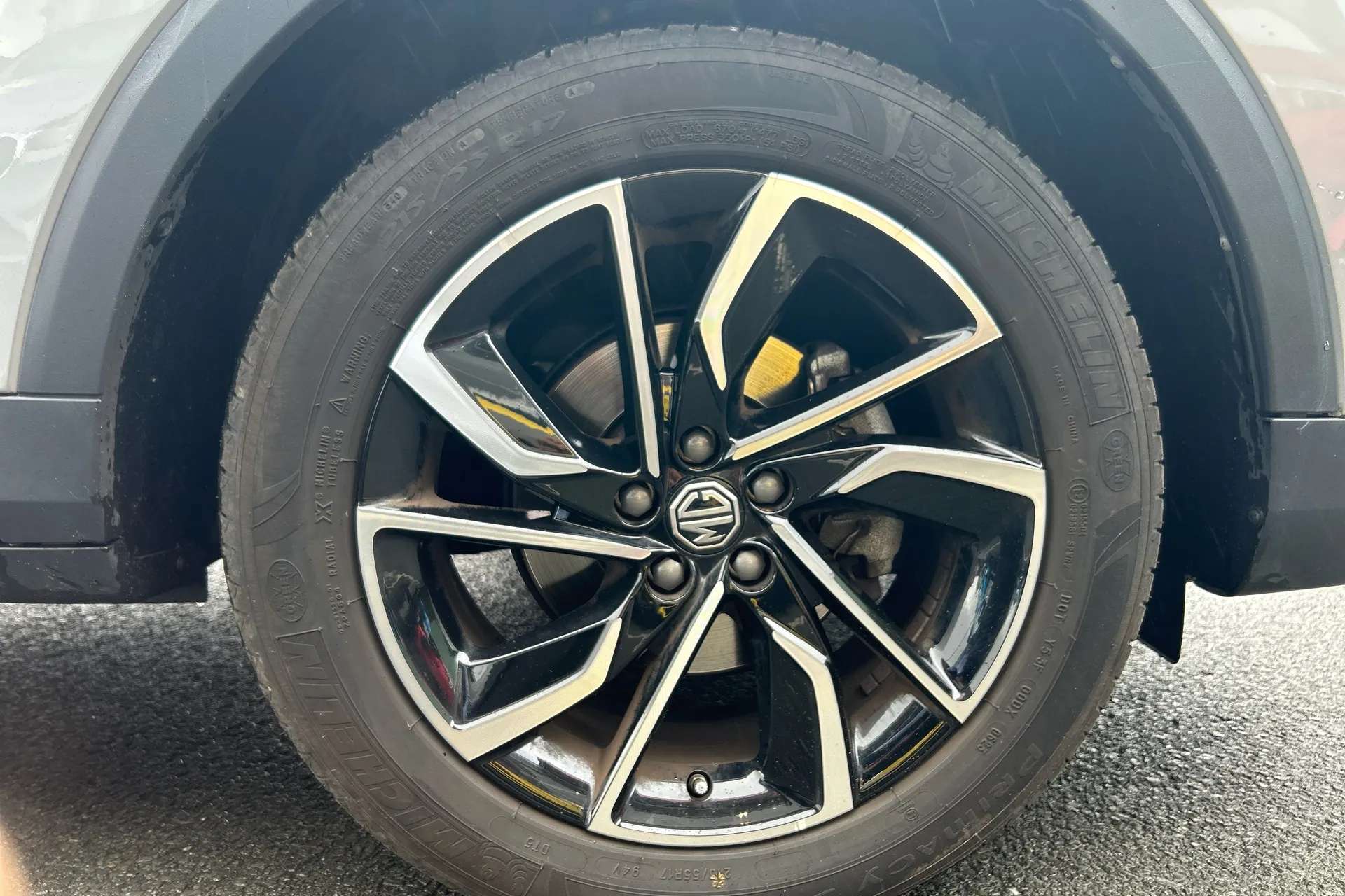 2023 MG ZS 2023 MG ZS