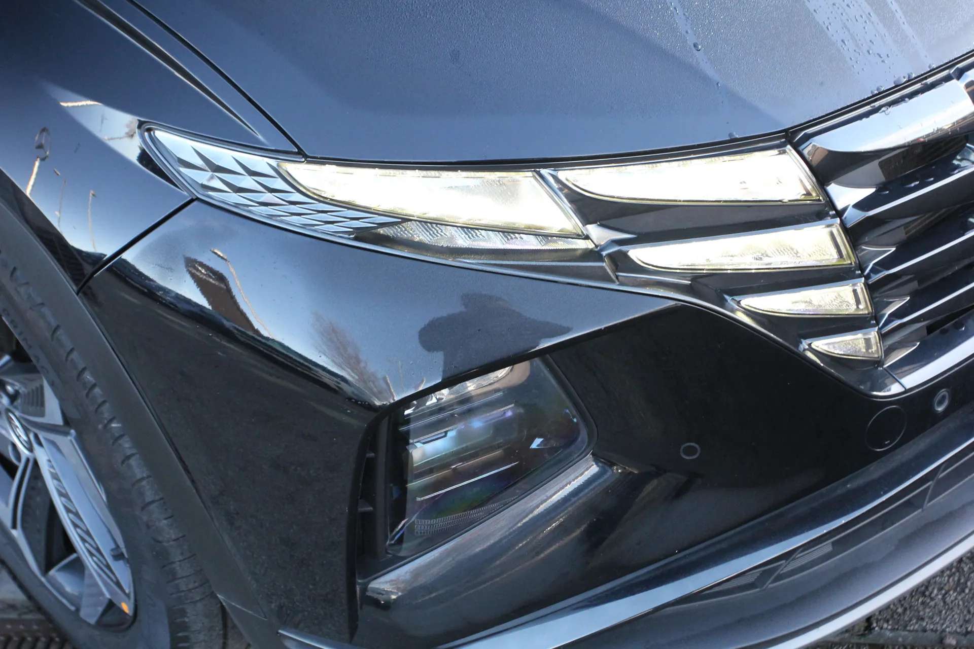 A 2022 HYUNDAI TUCSON 1.6 TGDi Hybrid 230 Premium 5dr 2WD Auto A 2022 HYUNDAI TUCSON 1.6 TGDi Hybrid 230 Premium 5dr 2WD Auto