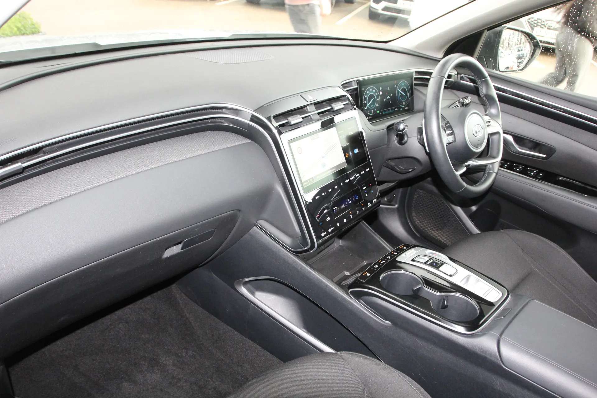 A 2022 HYUNDAI TUCSON 1.6 TGDi Hybrid 230 Premium 5dr 2WD Auto A 2022 HYUNDAI TUCSON 1.6 TGDi Hybrid 230 Premium 5dr 2WD Auto