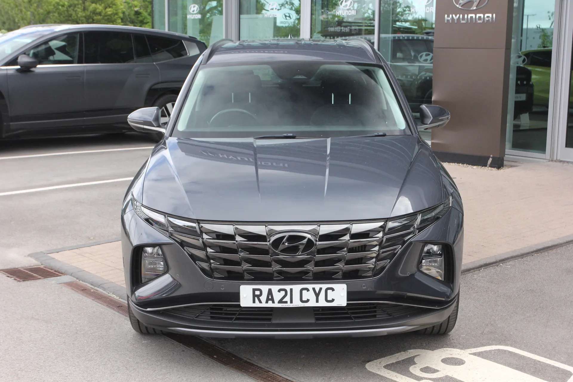 A 2021 HYUNDAI TUCSON 1.6 TGDi Hybrid 230 Premium 5dr 2WD Auto A 2021 HYUNDAI TUCSON 1.6 TGDi Hybrid 230 Premium 5dr 2WD Auto