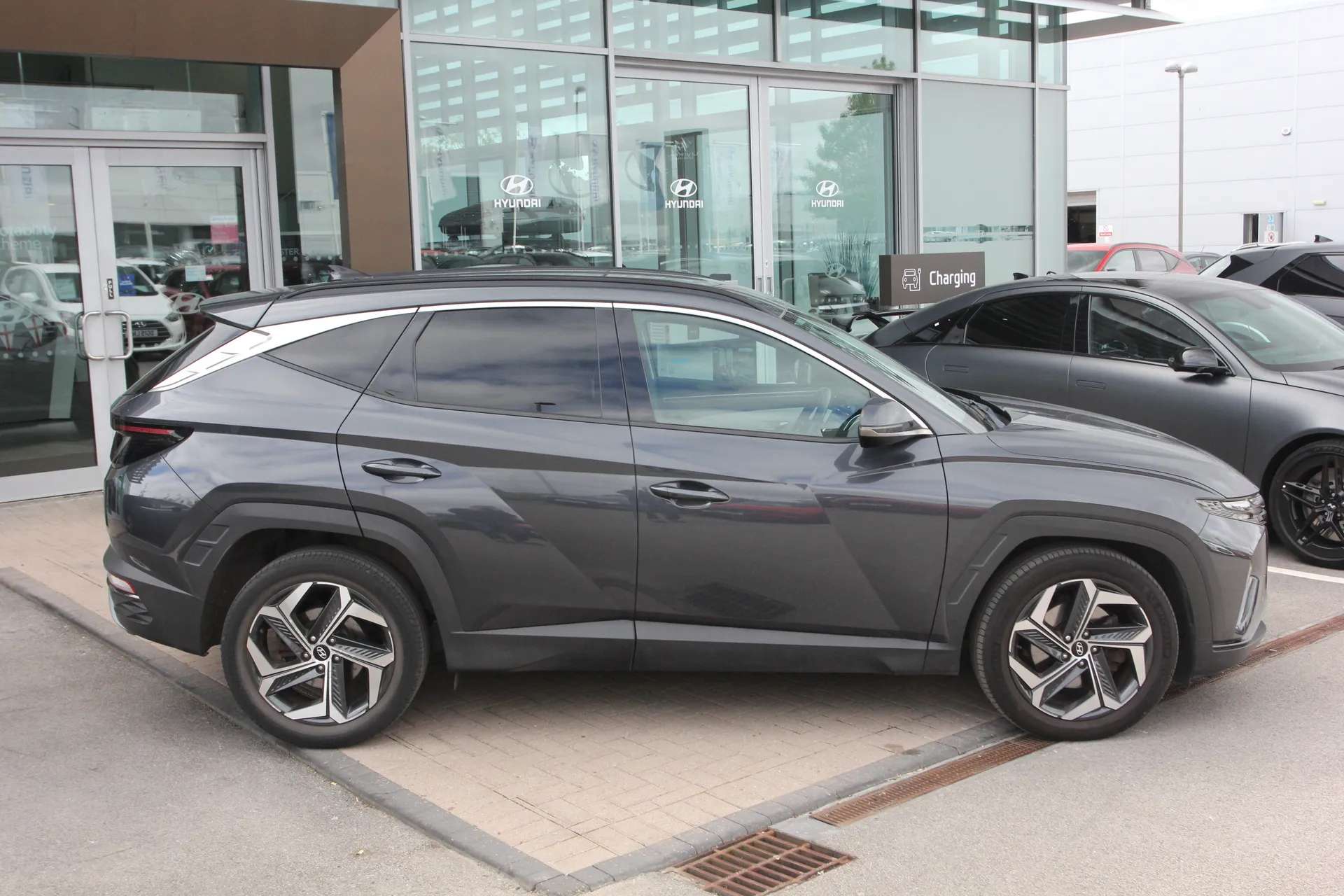 A 2021 HYUNDAI TUCSON 1.6 TGDi Hybrid 230 Premium 5dr 2WD Auto A 2021 HYUNDAI TUCSON 1.6 TGDi Hybrid 230 Premium 5dr 2WD Auto
