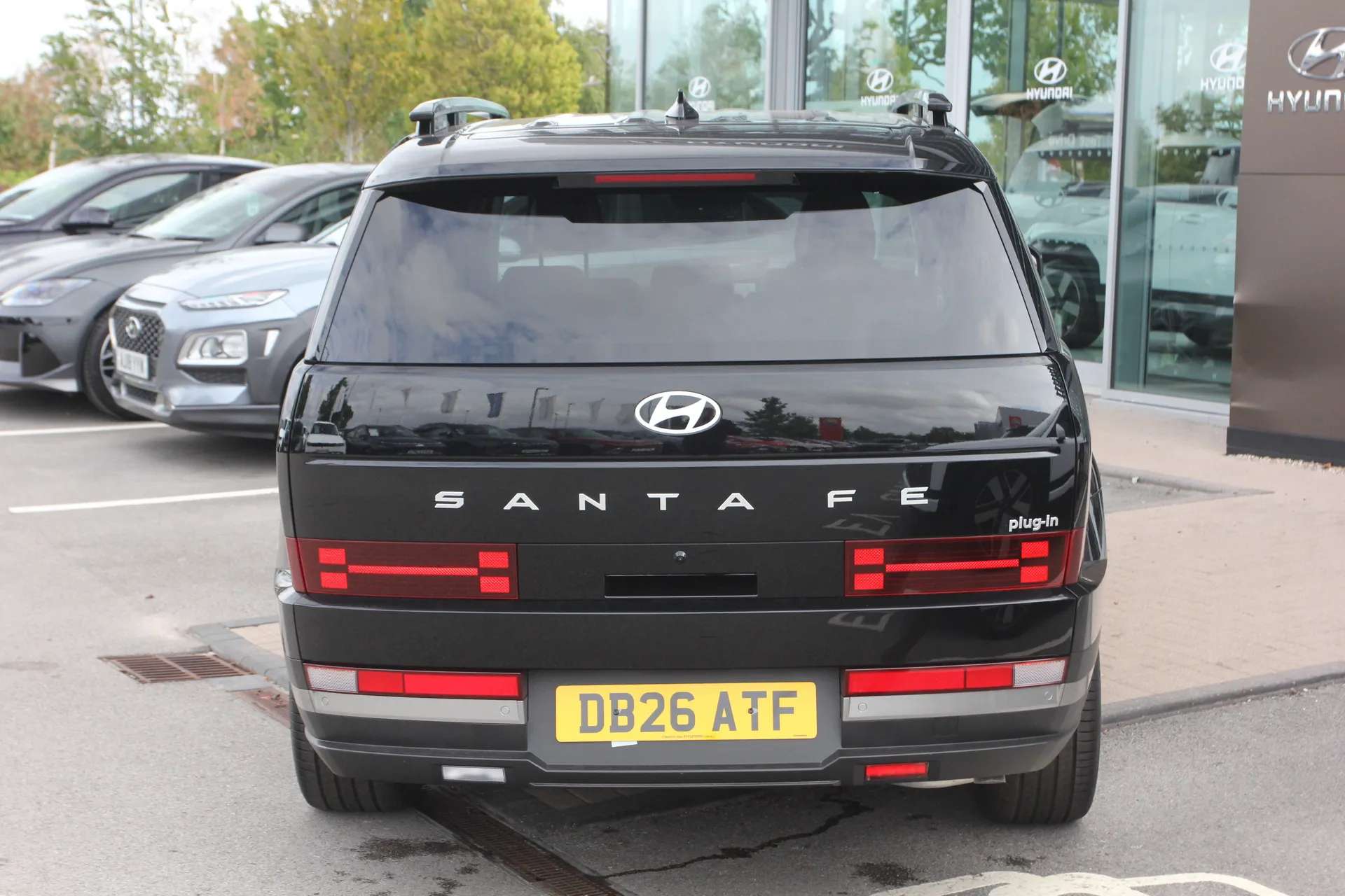 A 2026 HYUNDAI SANTA FE 1.6 TGDi Plug-in Hybrid Premium 5dr 4WD Auto A 2026 HYUNDAI SANTA FE 1.6 TGDi Plug-in Hybrid Premium 5dr 4WD Auto