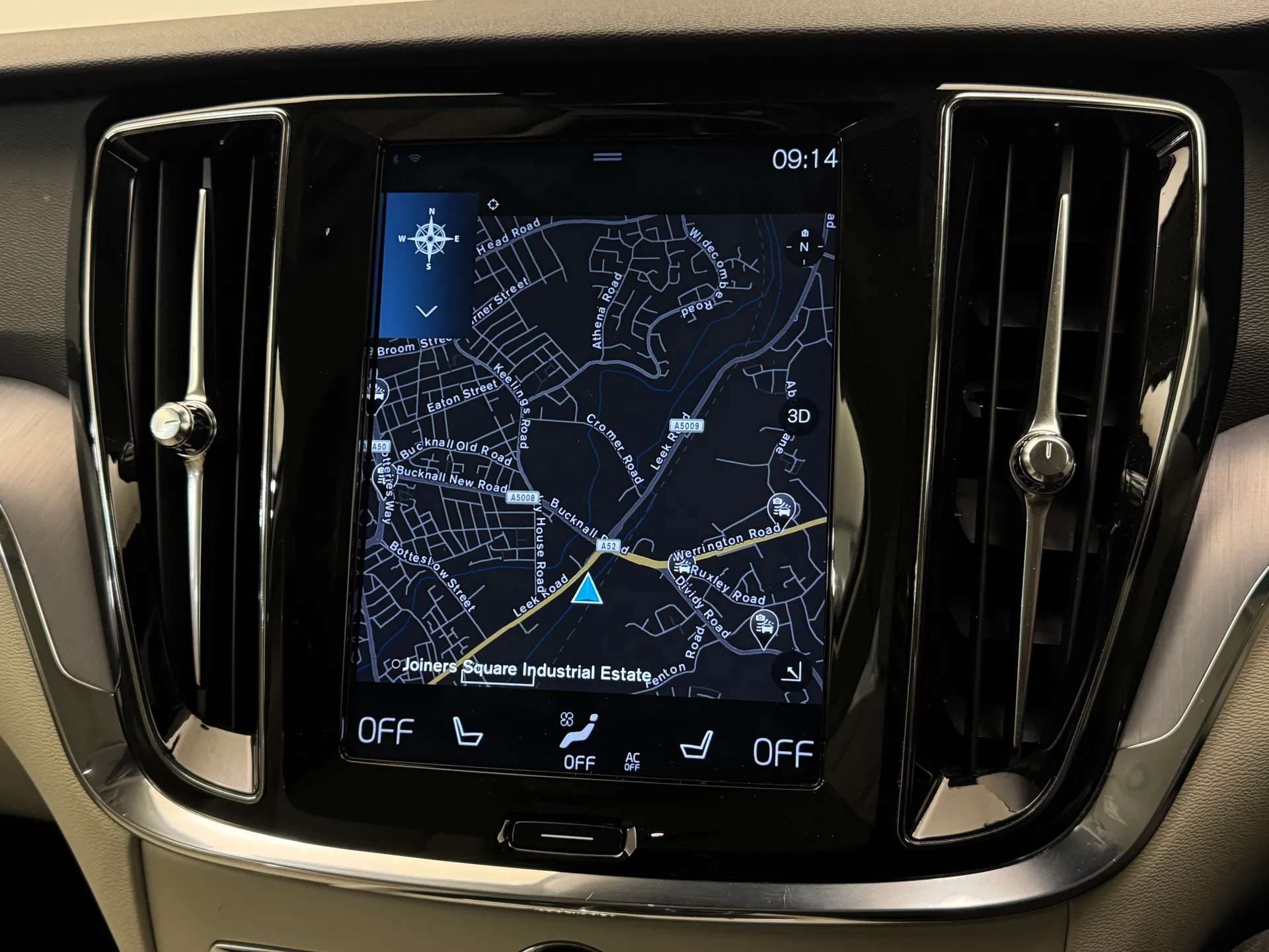 2018 VOLVO V60 2018 VOLVO V60