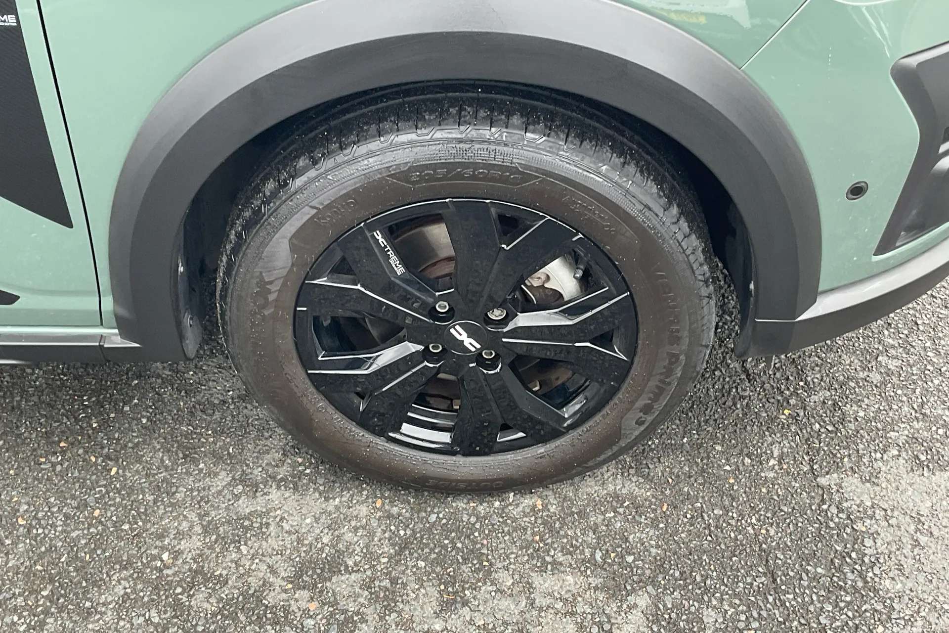 A 2023 DACIA JOGGER 1.6 HEV Extreme SE 5dr Auto A 2023 DACIA JOGGER 1.6 HEV Extreme SE 5dr Auto