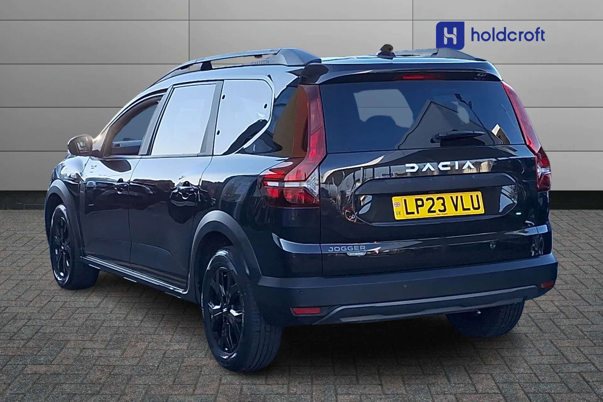 A 2023 DACIA JOGGER 1.6 HEV Extreme SE 5dr Auto A 2023 DACIA JOGGER 1.6 HEV Extreme SE 5dr Auto