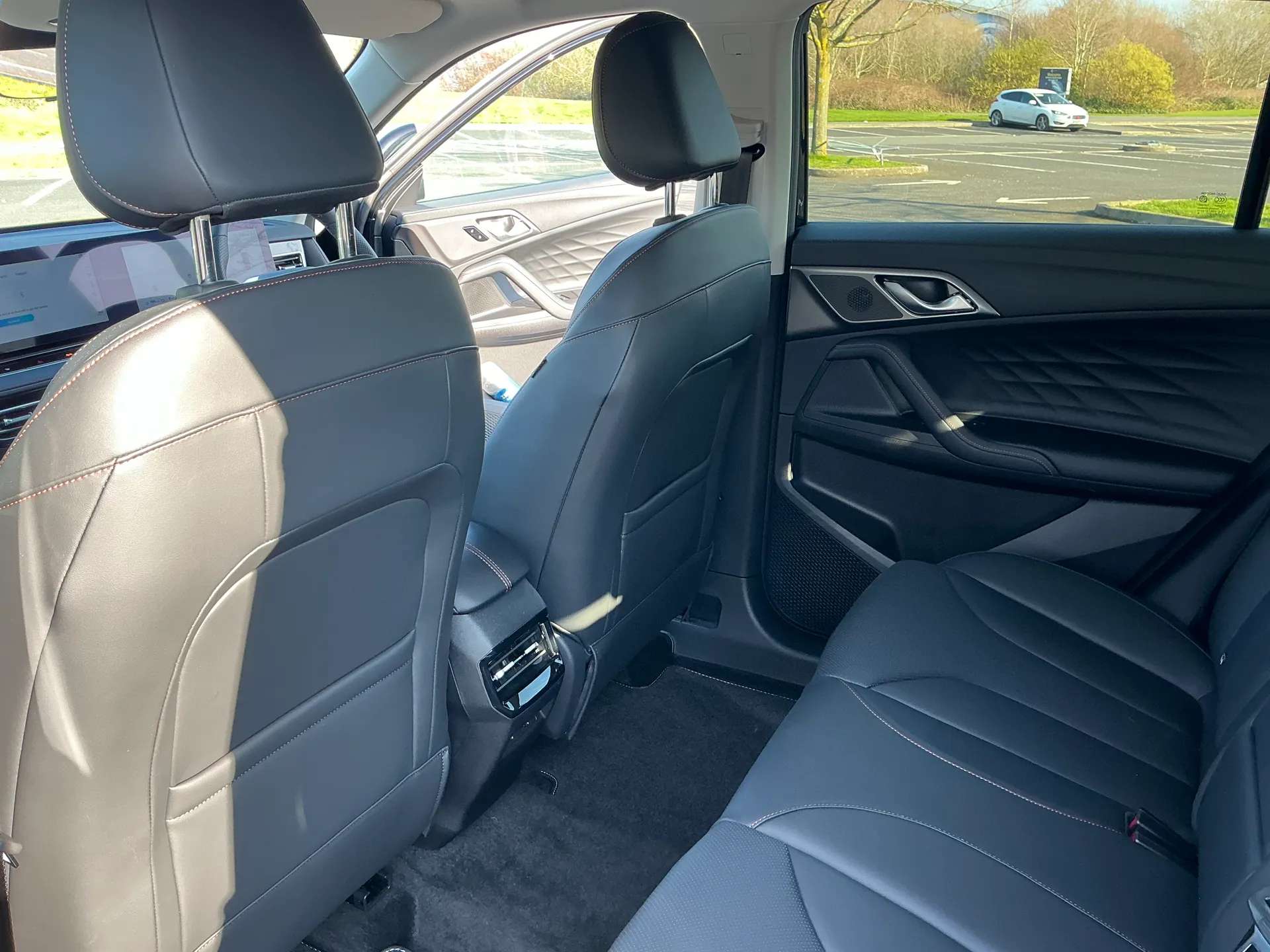 2025 MG MOTOR UK HS 2025 MG MOTOR UK HS