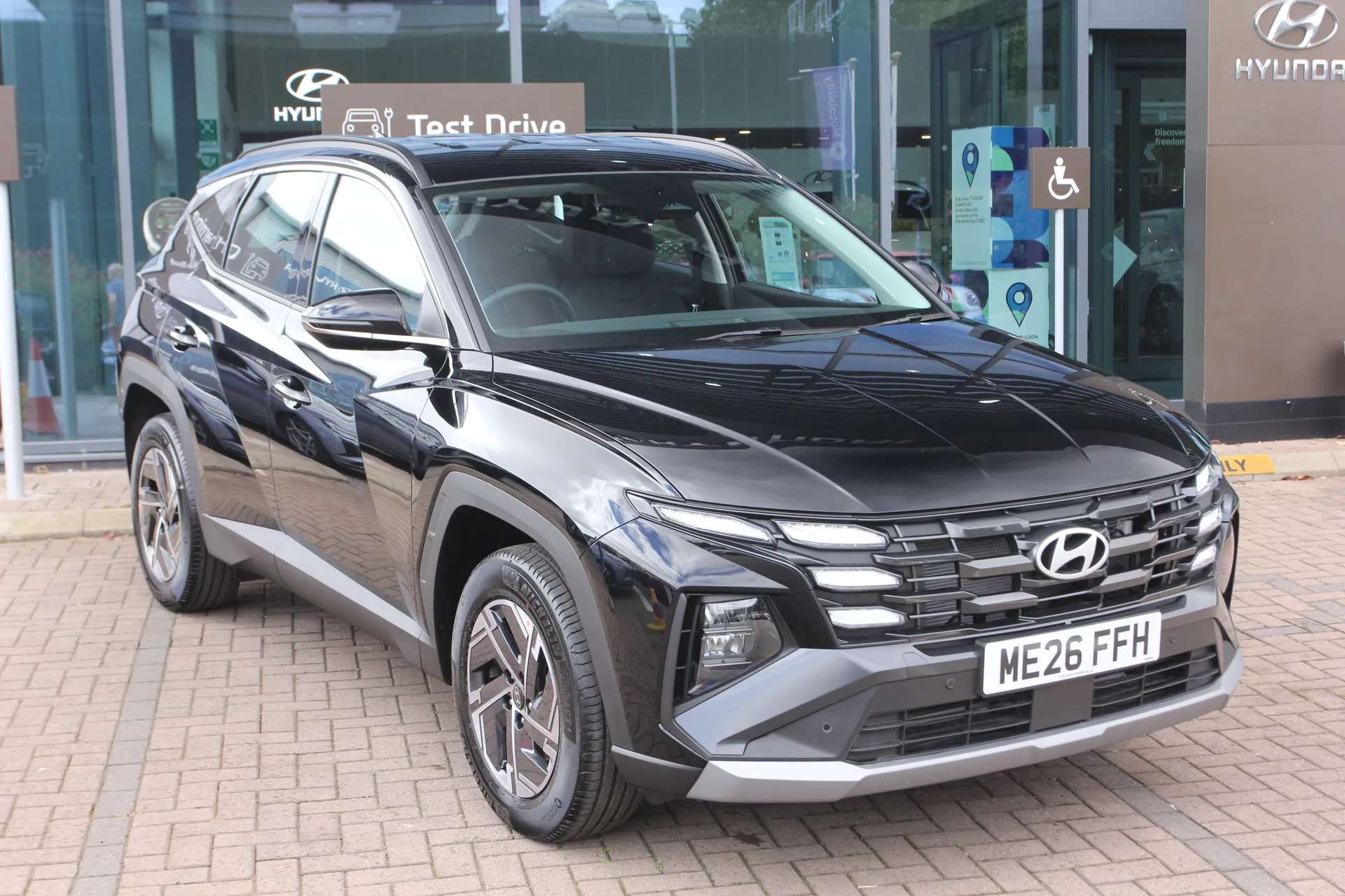 A 2026 HYUNDAI TUCSON 1.6T 239 Hybrid Element 5dr Auto ZERO DEPOSIT FINANCE AVAILABLE A 2026 HYUNDAI TUCSON 1.6T 239 Hybrid Element 5dr Auto ZERO DEPOSIT FINANCE AVAILABLE