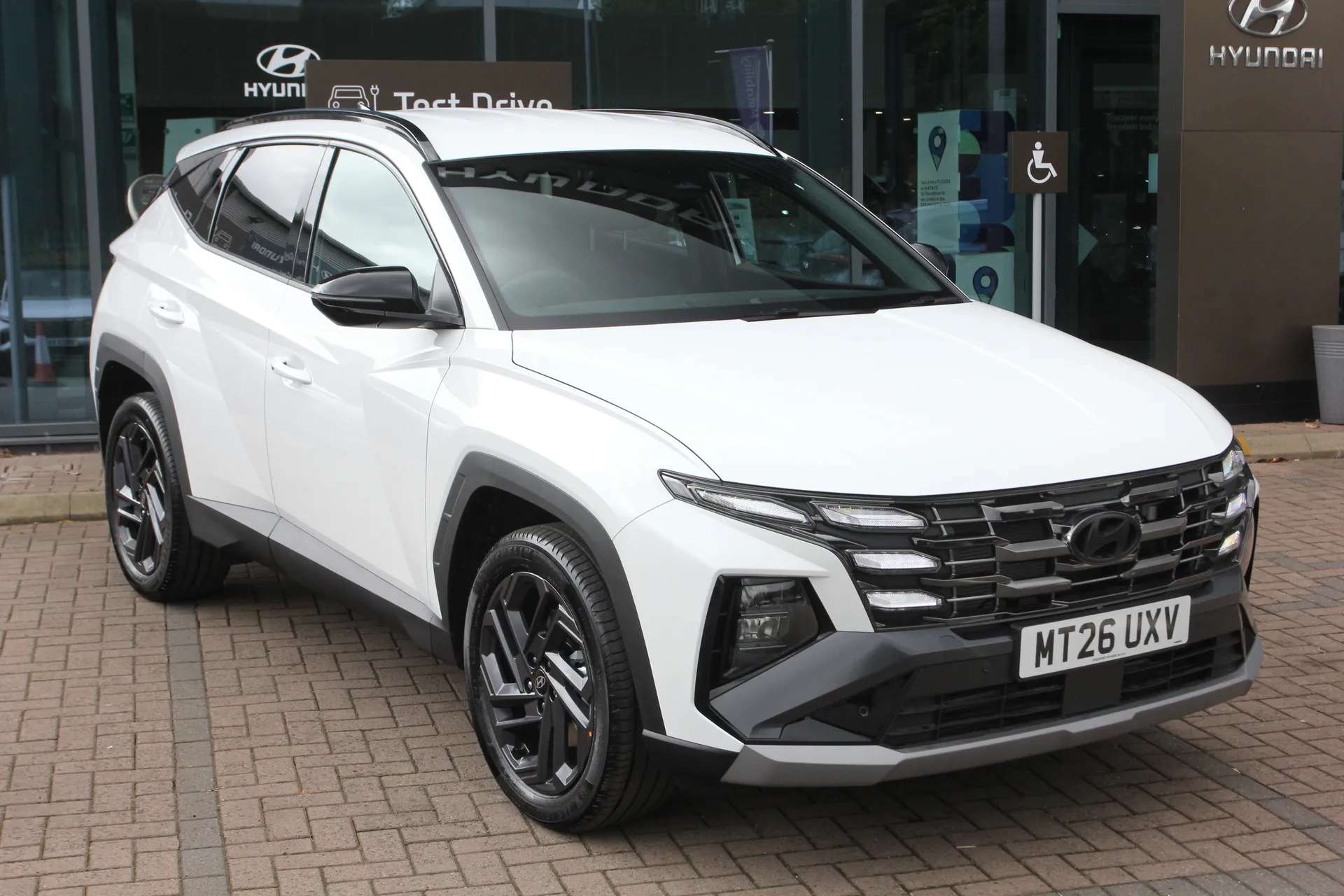 A 2026 HYUNDAI TUCSON 1.6T 239 Hybrid Black Line 5dr Auto ZERO DEPOSIT FINANCE AVAILABLE A 2026 HYUNDAI TUCSON 1.6T 239 Hybrid Black Line 5dr Auto ZERO DEPOSIT FINANCE AVAILABLE