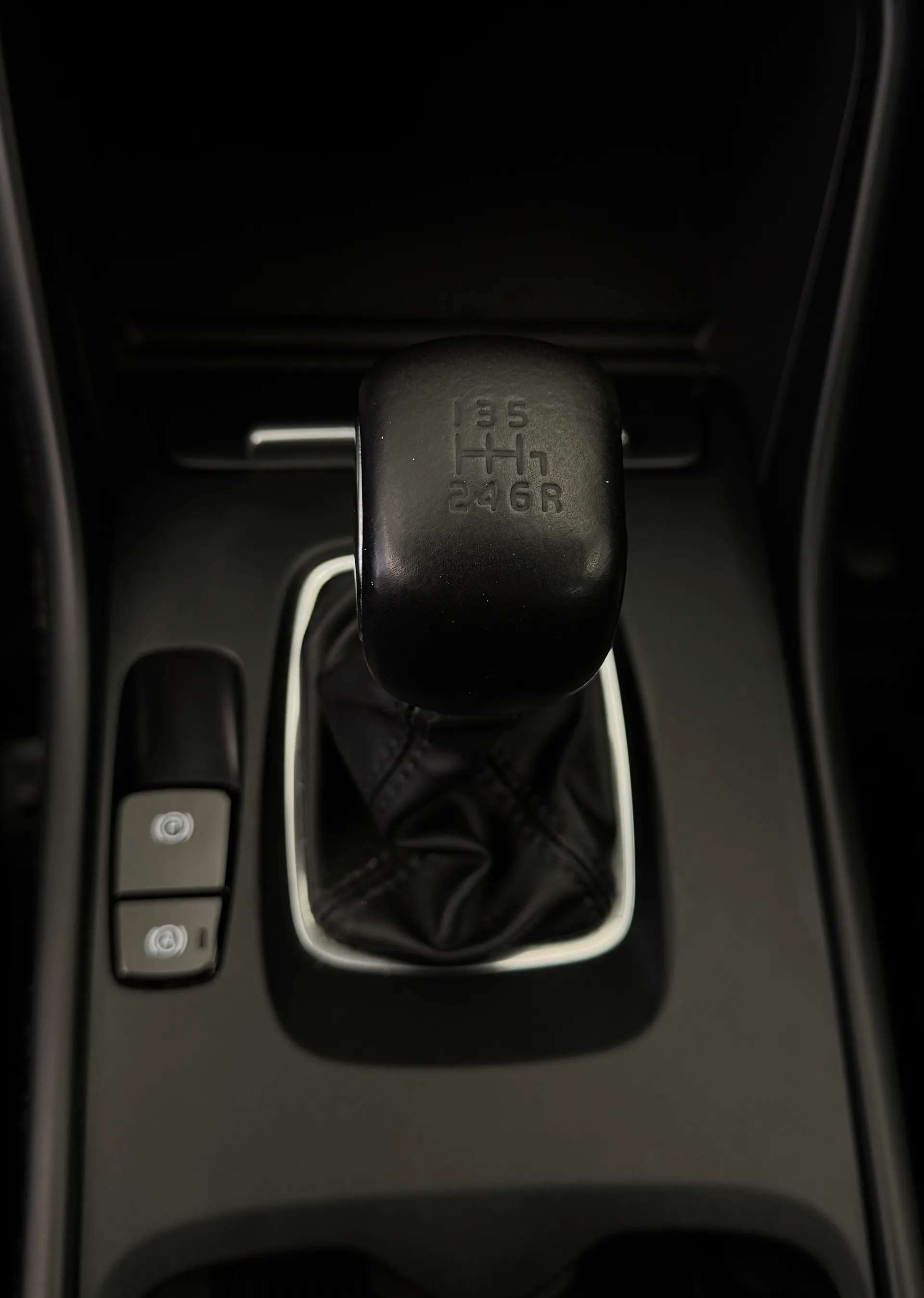 2018 VOLVO XC40 2018 VOLVO XC40