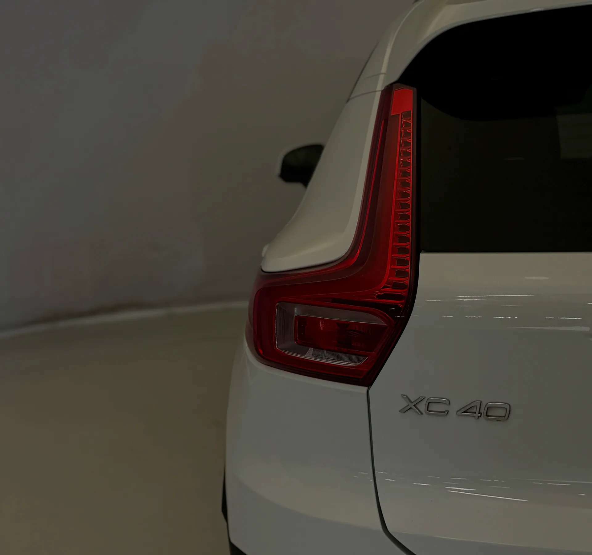 2018 VOLVO XC40 2018 VOLVO XC40