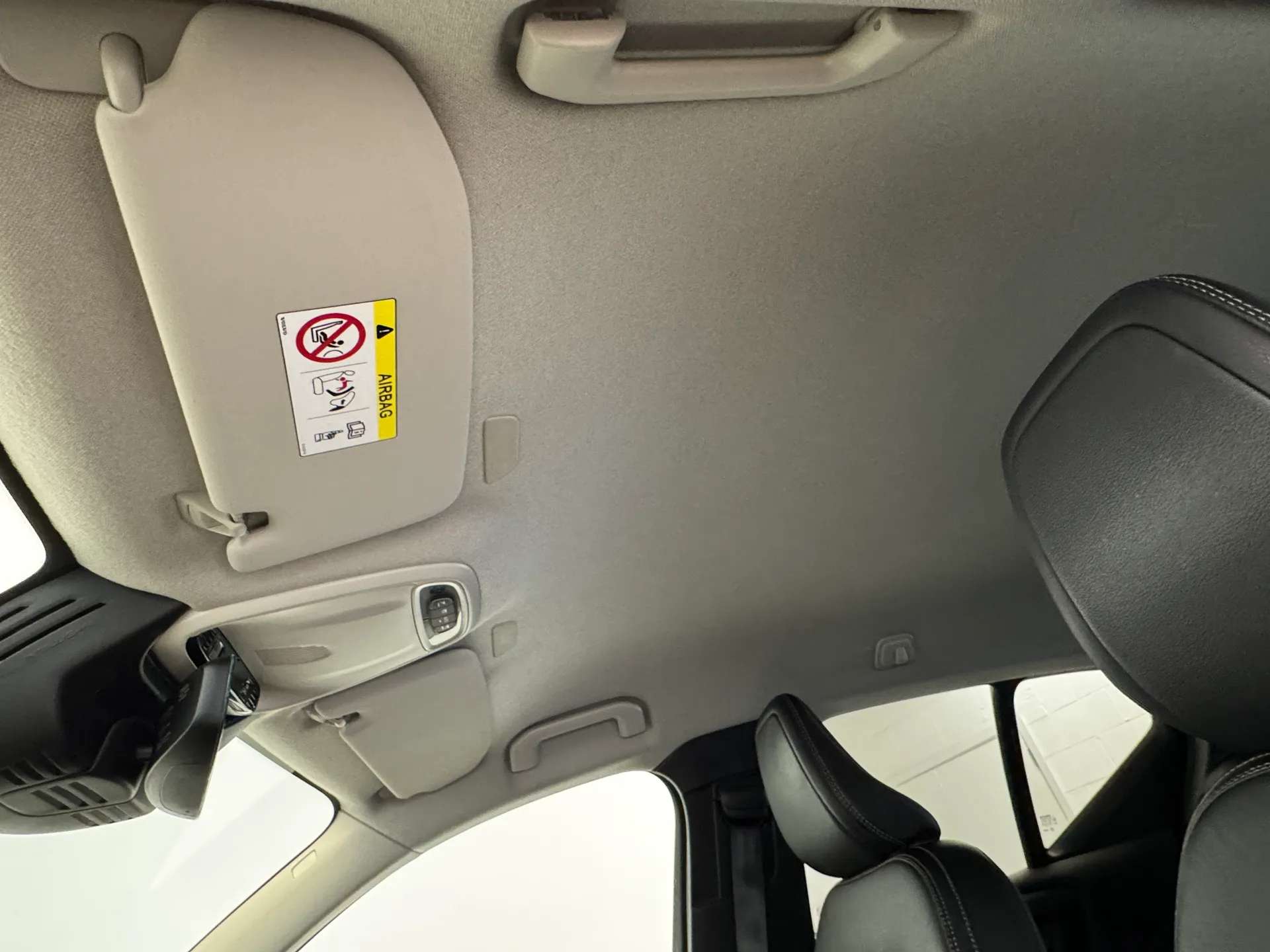2018 VOLVO XC40 2018 VOLVO XC40