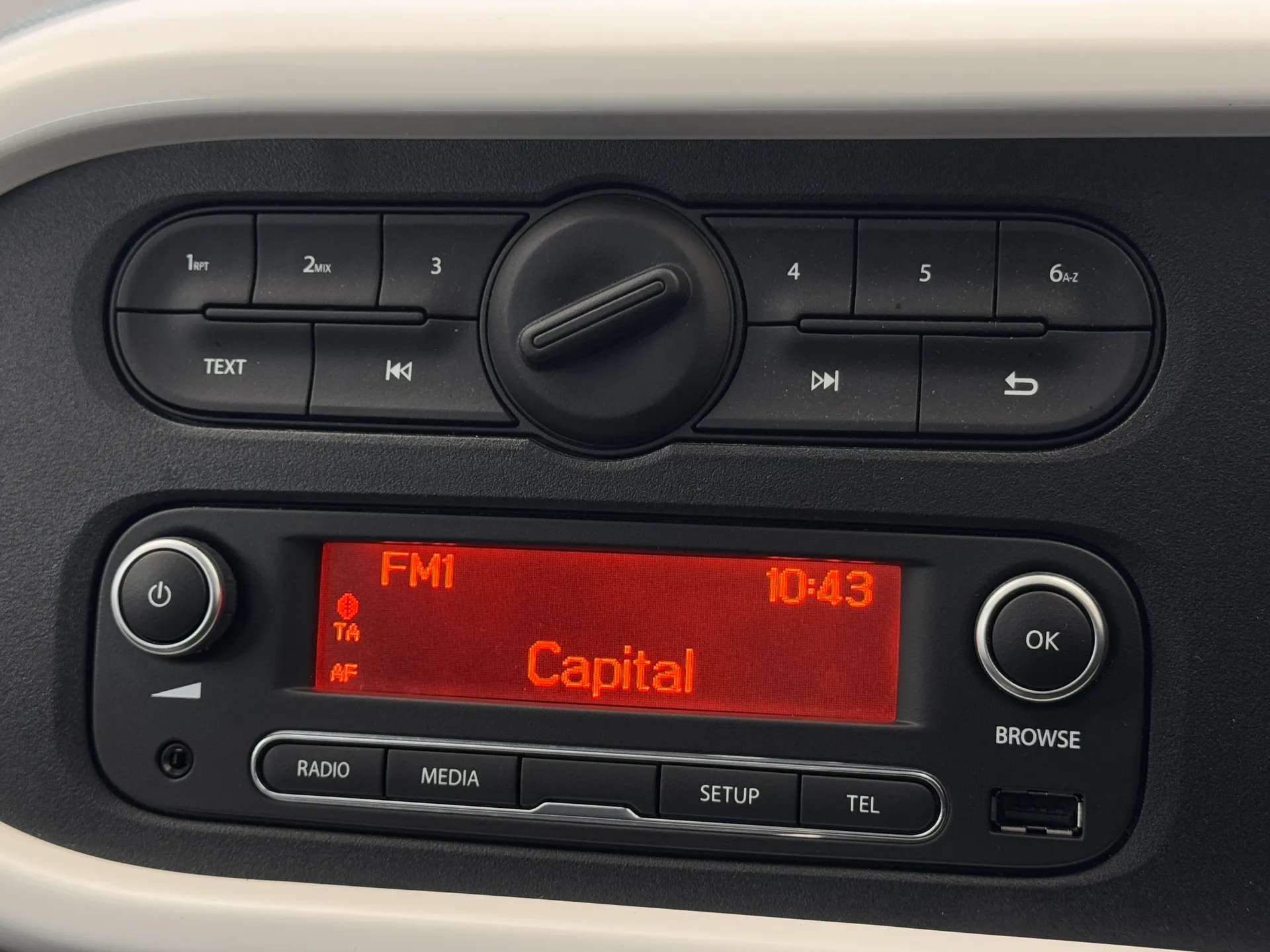 2016 RENAULT TWINGO 2016 RENAULT TWINGO