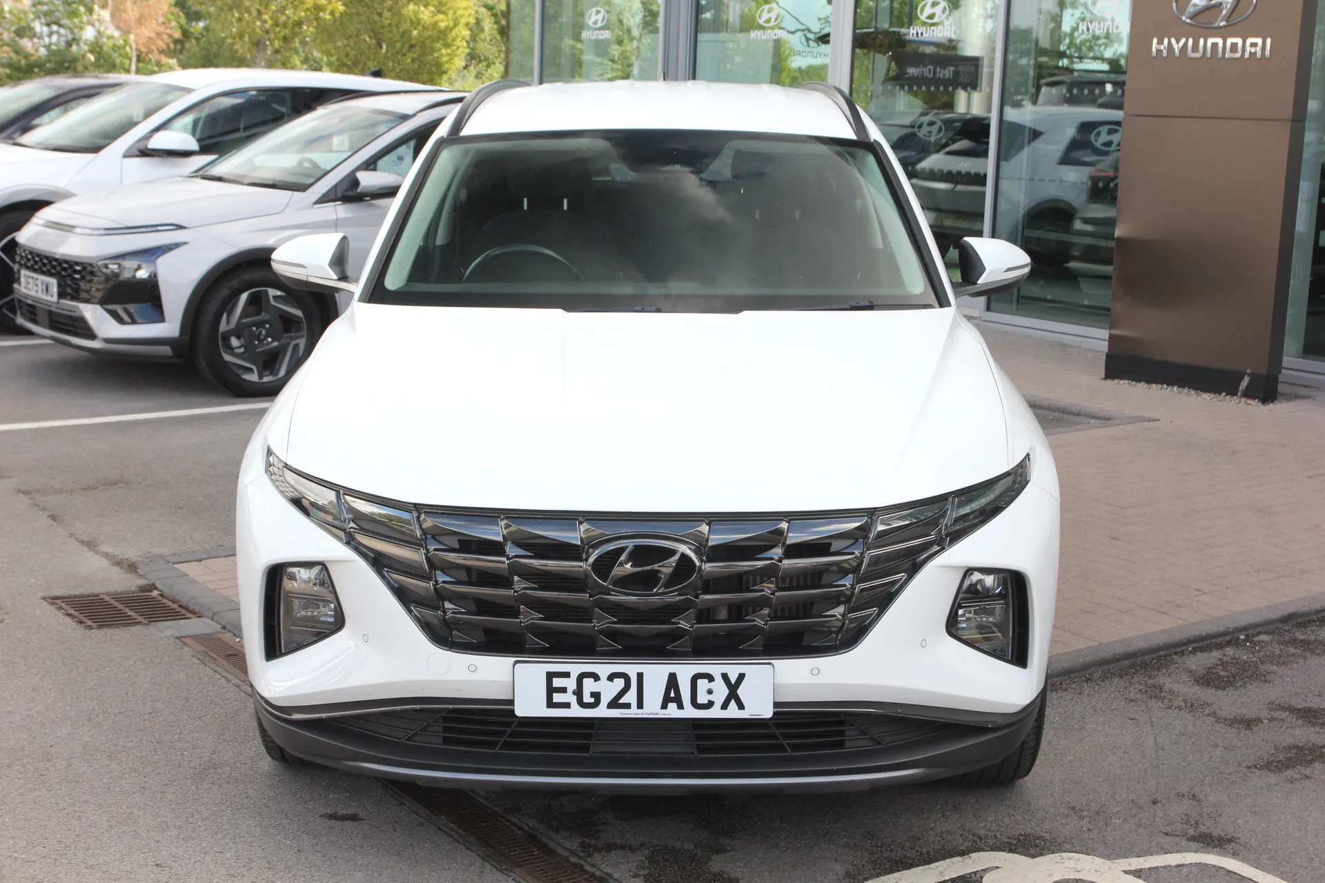 A 2021 HYUNDAI TUCSON 1.6 TGDi Premium 5dr 2WD A 2021 HYUNDAI TUCSON 1.6 TGDi Premium 5dr 2WD