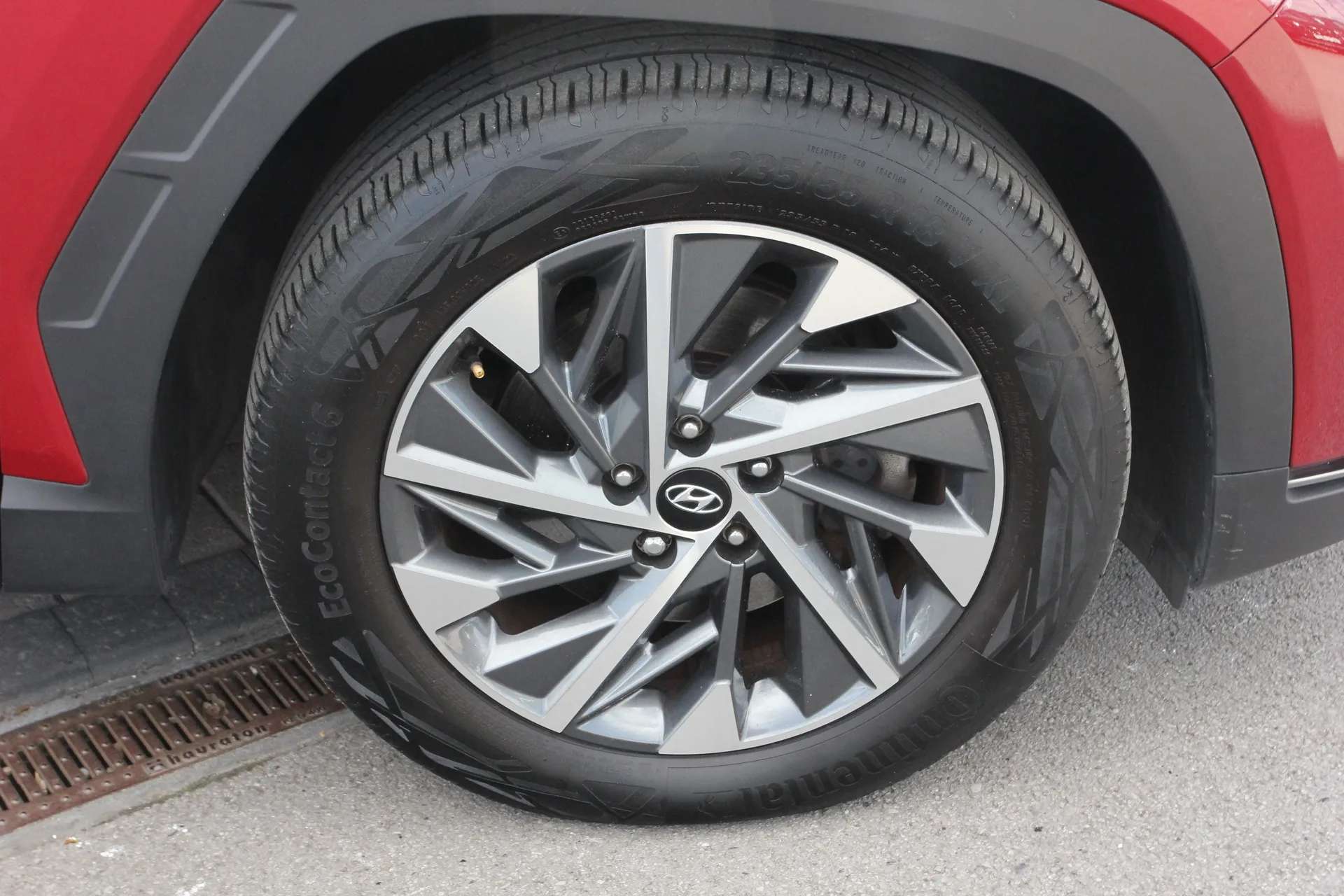 A 2022 HYUNDAI TUCSON 1.6 TGDi Premium 5dr 2WD A 2022 HYUNDAI TUCSON 1.6 TGDi Premium 5dr 2WD