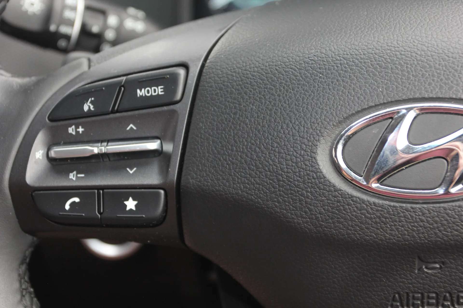 2023 HYUNDAI KONA 2023 HYUNDAI KONA