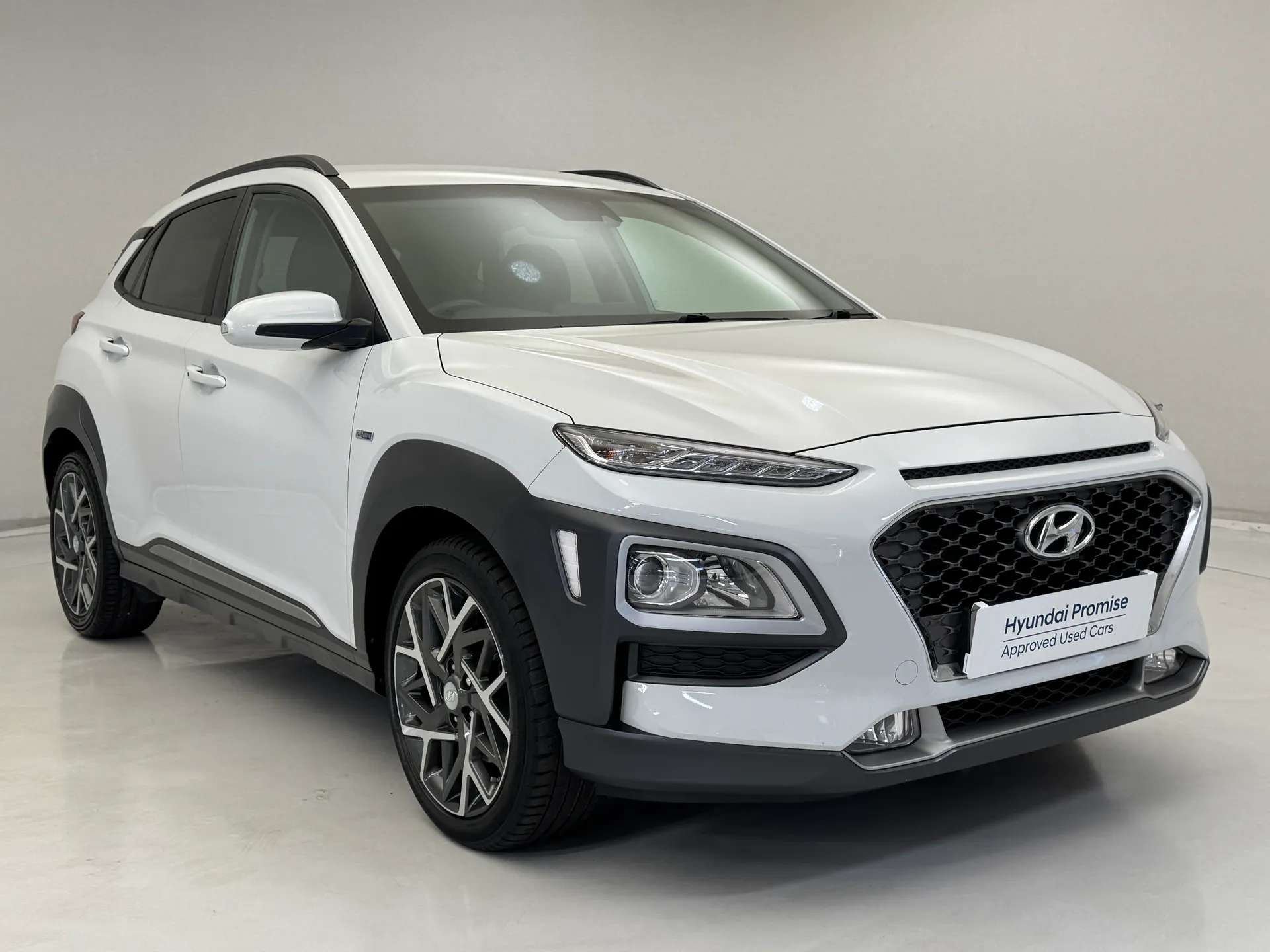 A 2020 HYUNDAI KONA 1.6 GDi Hybrid Premium 5dr DCT A 2020 HYUNDAI KONA 1.6 GDi Hybrid Premium 5dr DCT