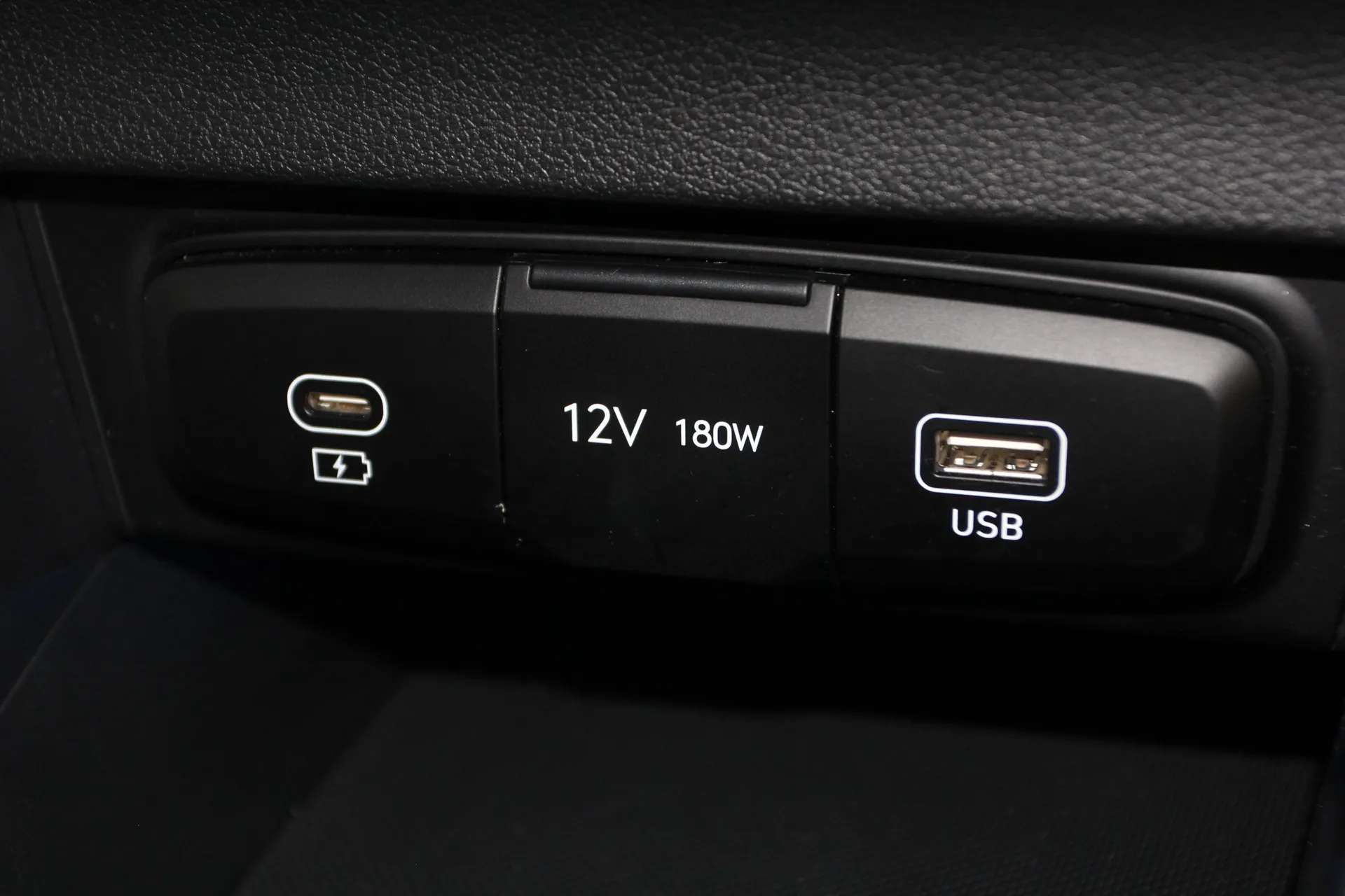 2024 HYUNDAI BAYON 2024 HYUNDAI BAYON
