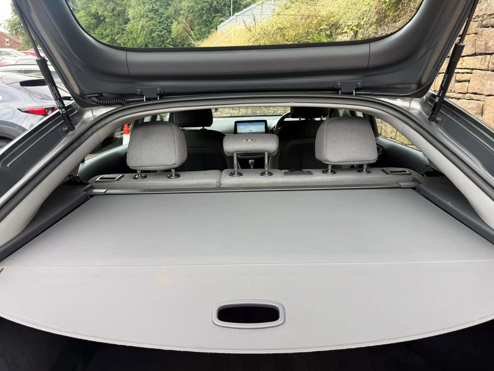 2022 HYUNDAI IONIQ 2022 HYUNDAI IONIQ