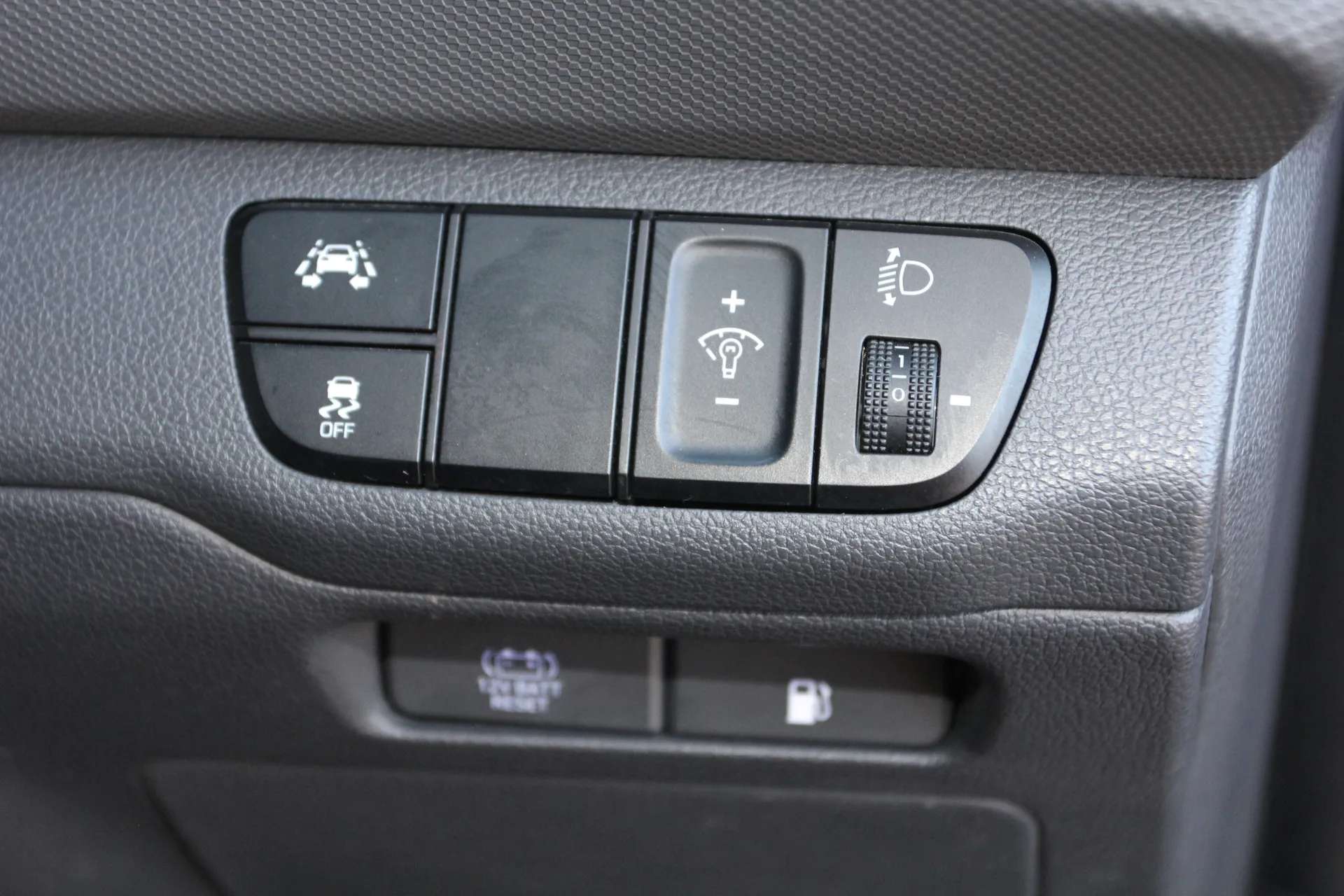 2019 HYUNDAI IONIQ 2019 HYUNDAI IONIQ