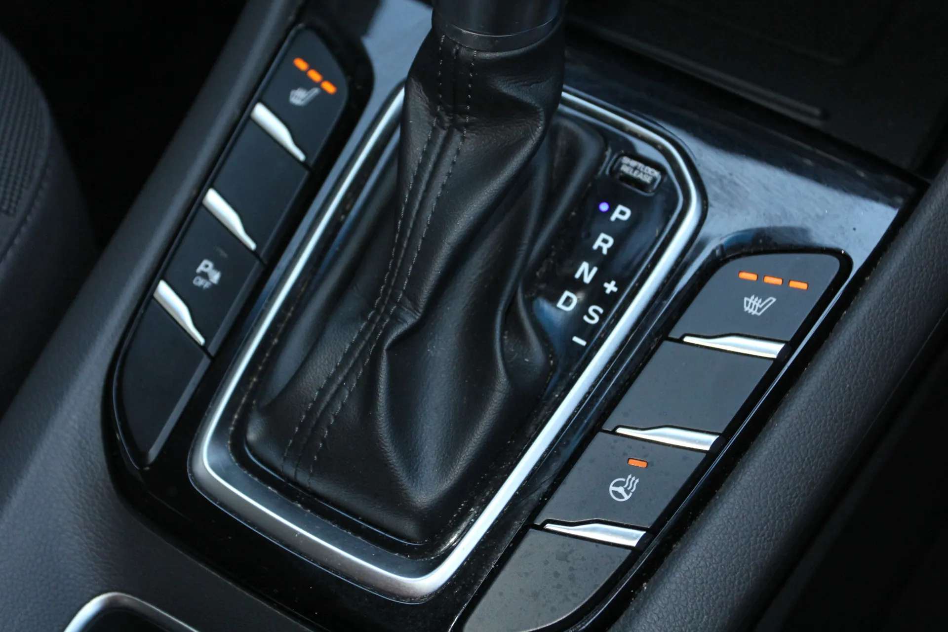 2019 HYUNDAI IONIQ 2019 HYUNDAI IONIQ