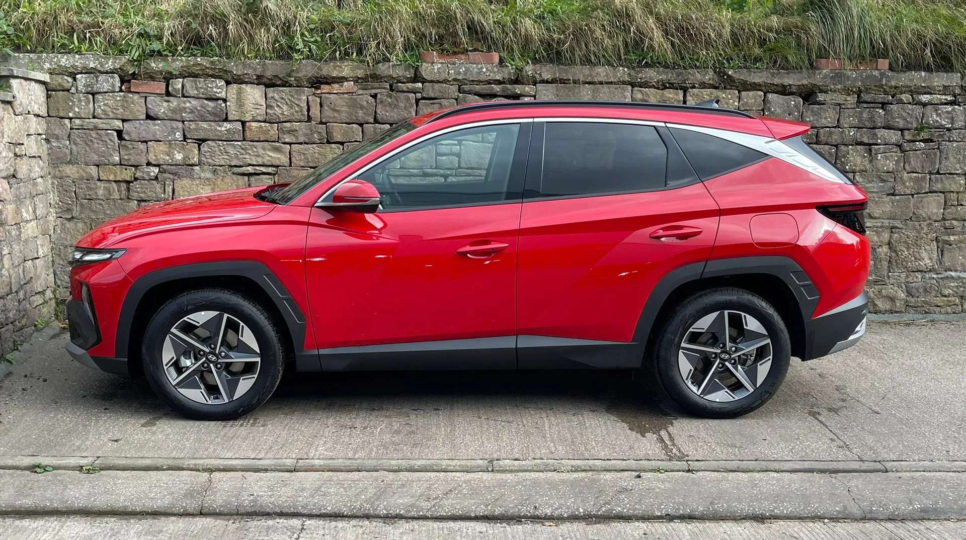 A 2025 HYUNDAI TUCSON 1.6T 48V MHD Premium 5dr DCT âNAVâCAMERAâSENSORSâCARPLAYâ A 2025 HYUNDAI TUCSON 1.6T 48V MHD Premium 5dr DCT âNAVâCAMERAâSENSORSâCARPLAYâ