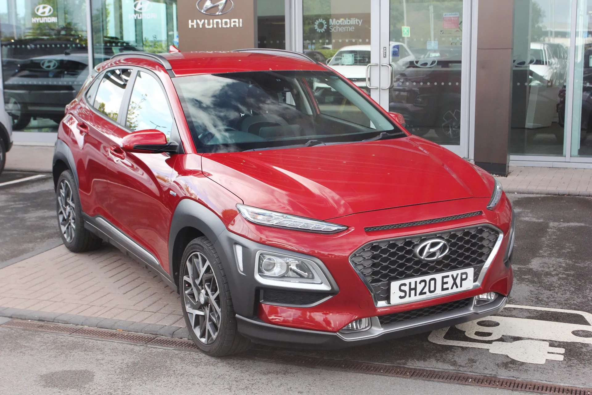 A 2020 HYUNDAI KONA 1.6 GDi Hybrid Premium 5dr DCT A 2020 HYUNDAI KONA 1.6 GDi Hybrid Premium 5dr DCT