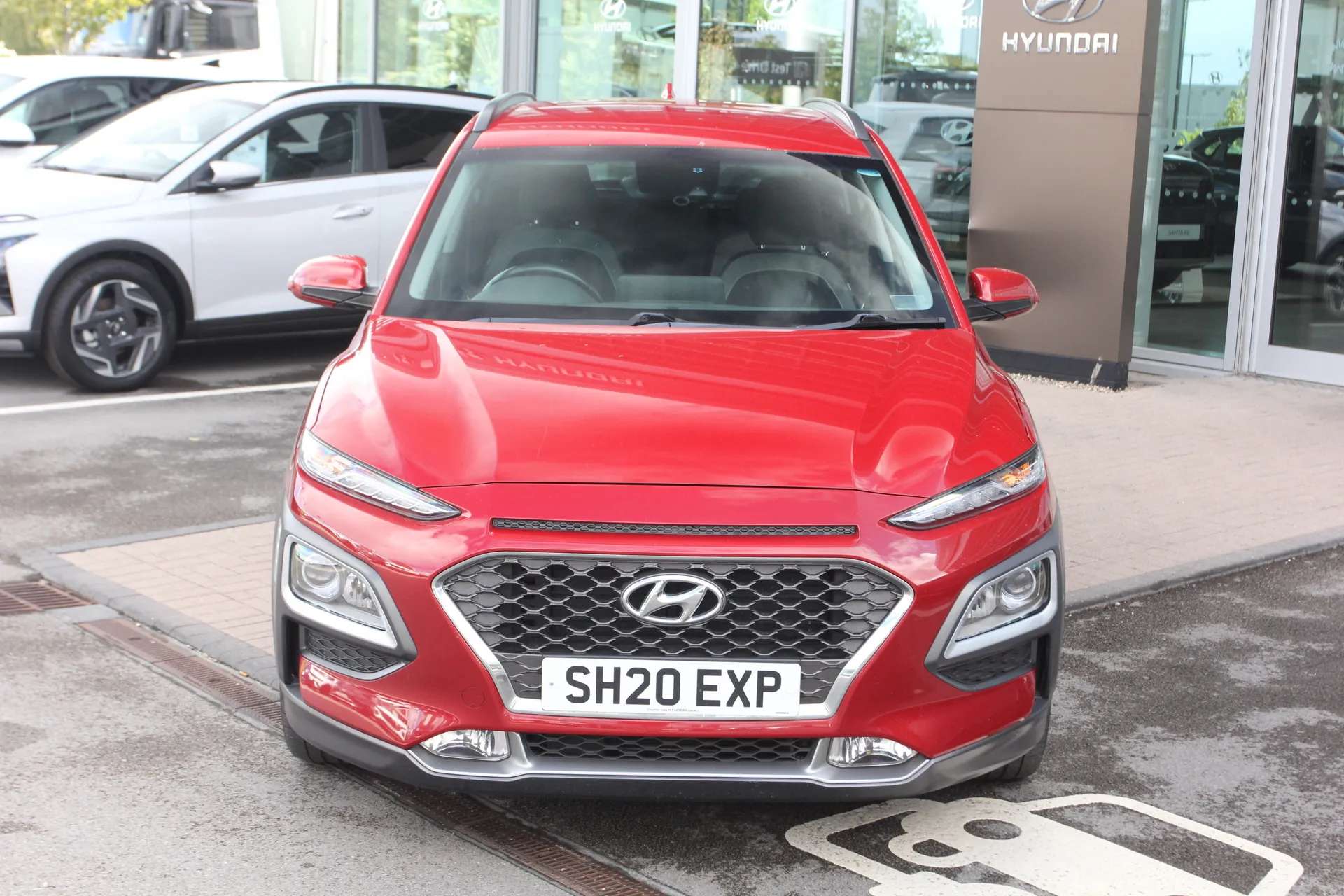 A 2020 HYUNDAI KONA 1.6 GDi Hybrid Premium 5dr DCT A 2020 HYUNDAI KONA 1.6 GDi Hybrid Premium 5dr DCT