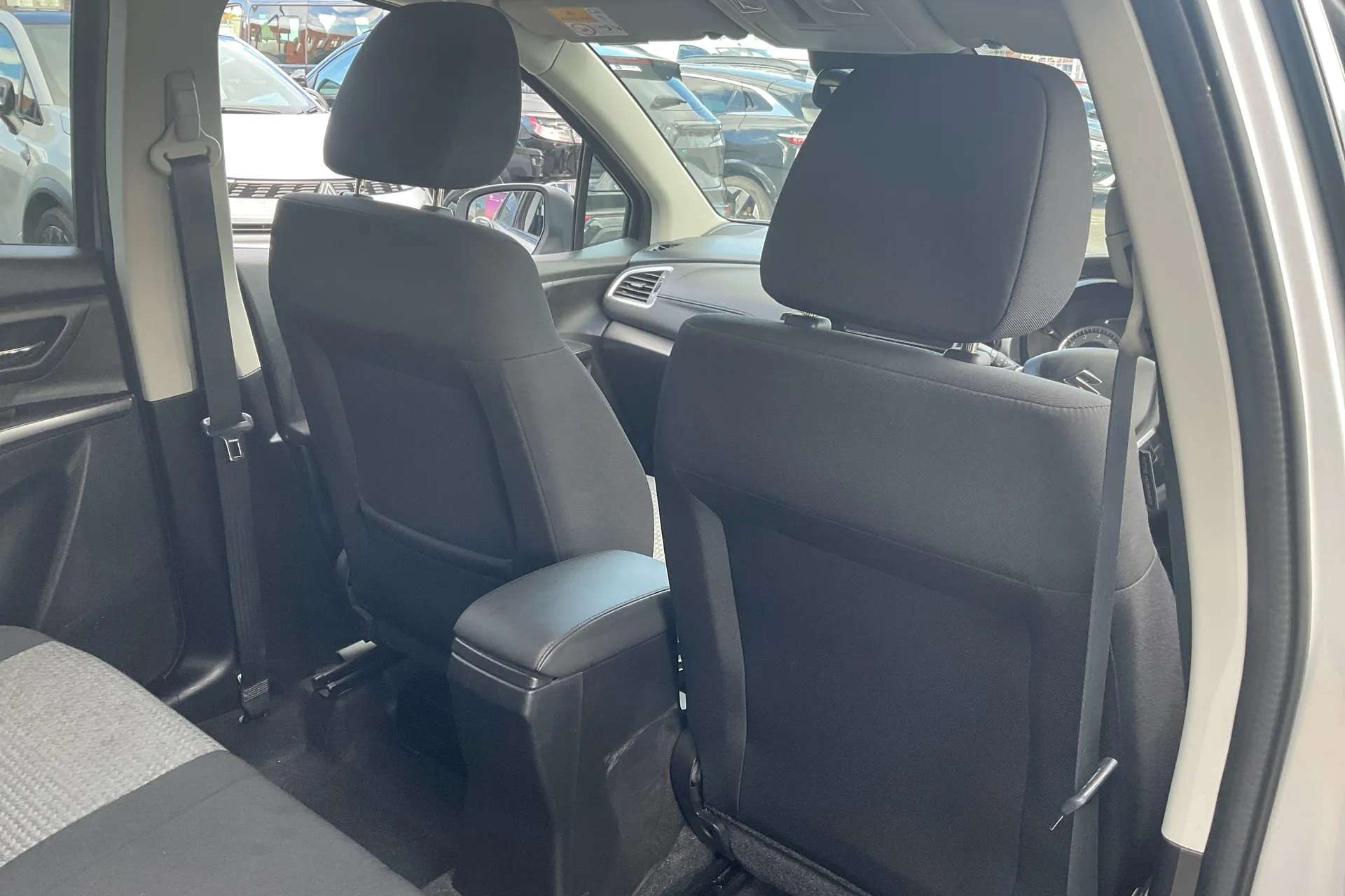 2023 SUZUKI S-CROSS 2023 SUZUKI S-CROSS