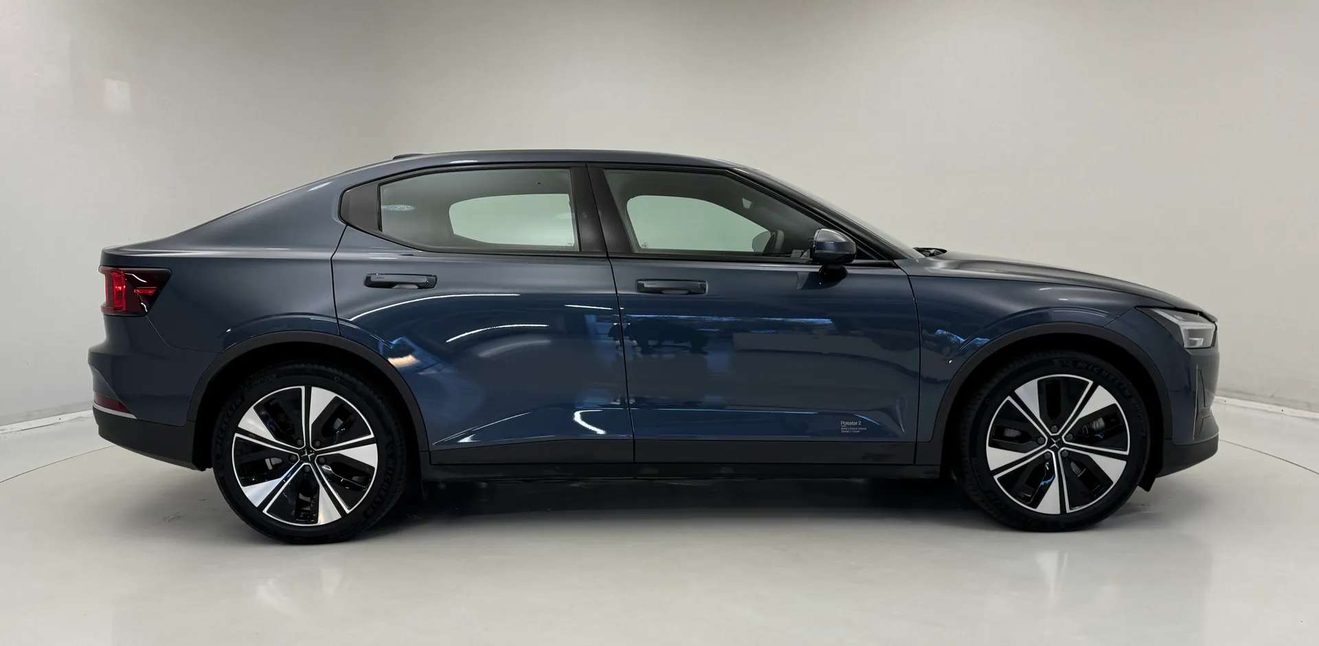 2023 POLESTAR 2 2023 POLESTAR 2