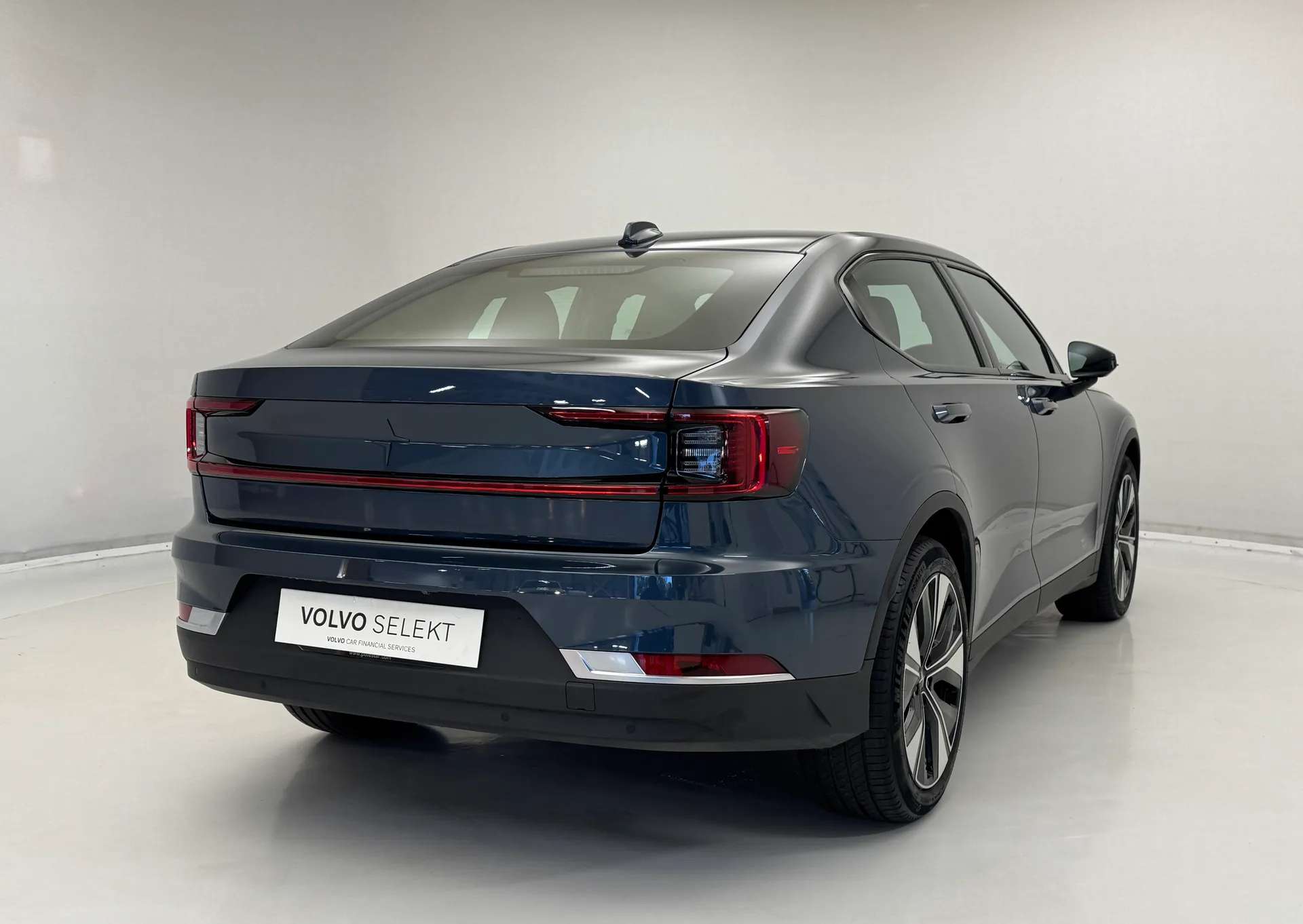2023 POLESTAR 2 2023 POLESTAR 2