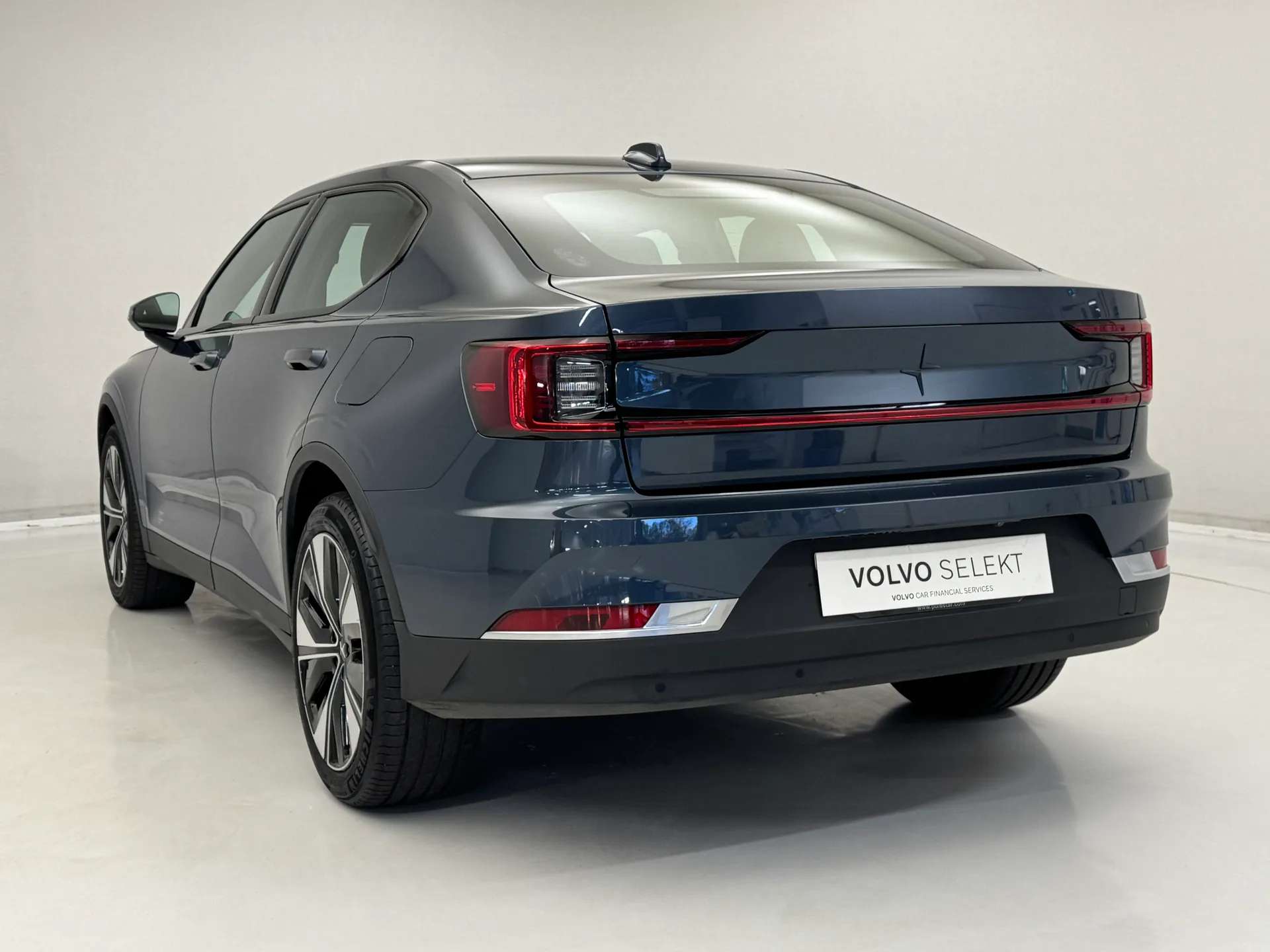 2023 POLESTAR 2 2023 POLESTAR 2