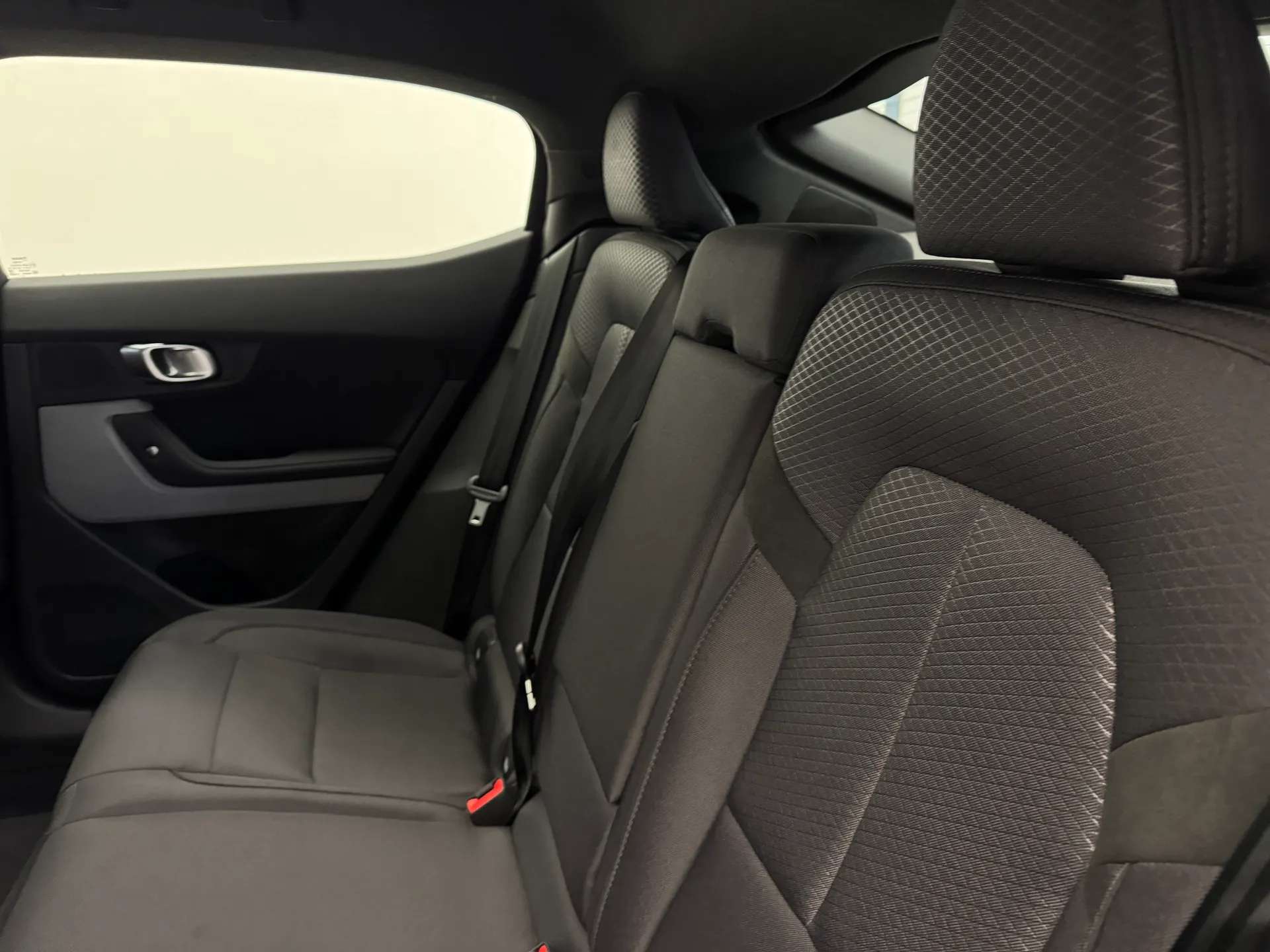 2023 POLESTAR 2 2023 POLESTAR 2