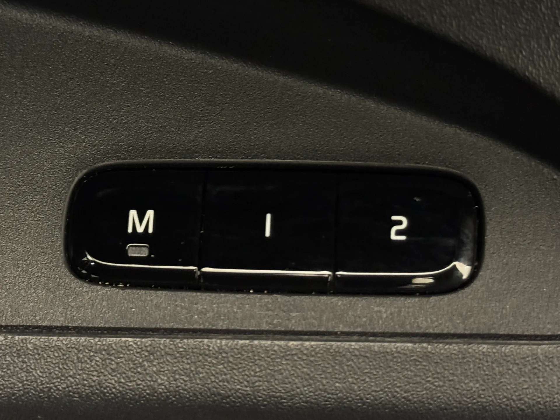 2023 POLESTAR 2 2023 POLESTAR 2