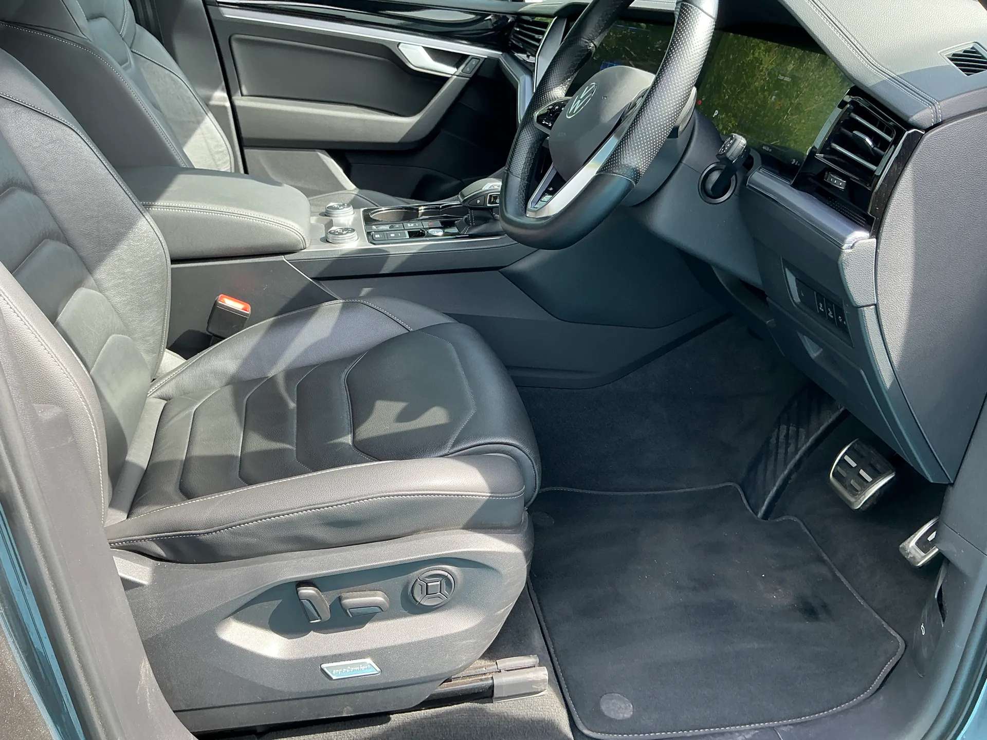 2021 VOLKSWAGEN TOUAREG 2021 VOLKSWAGEN TOUAREG