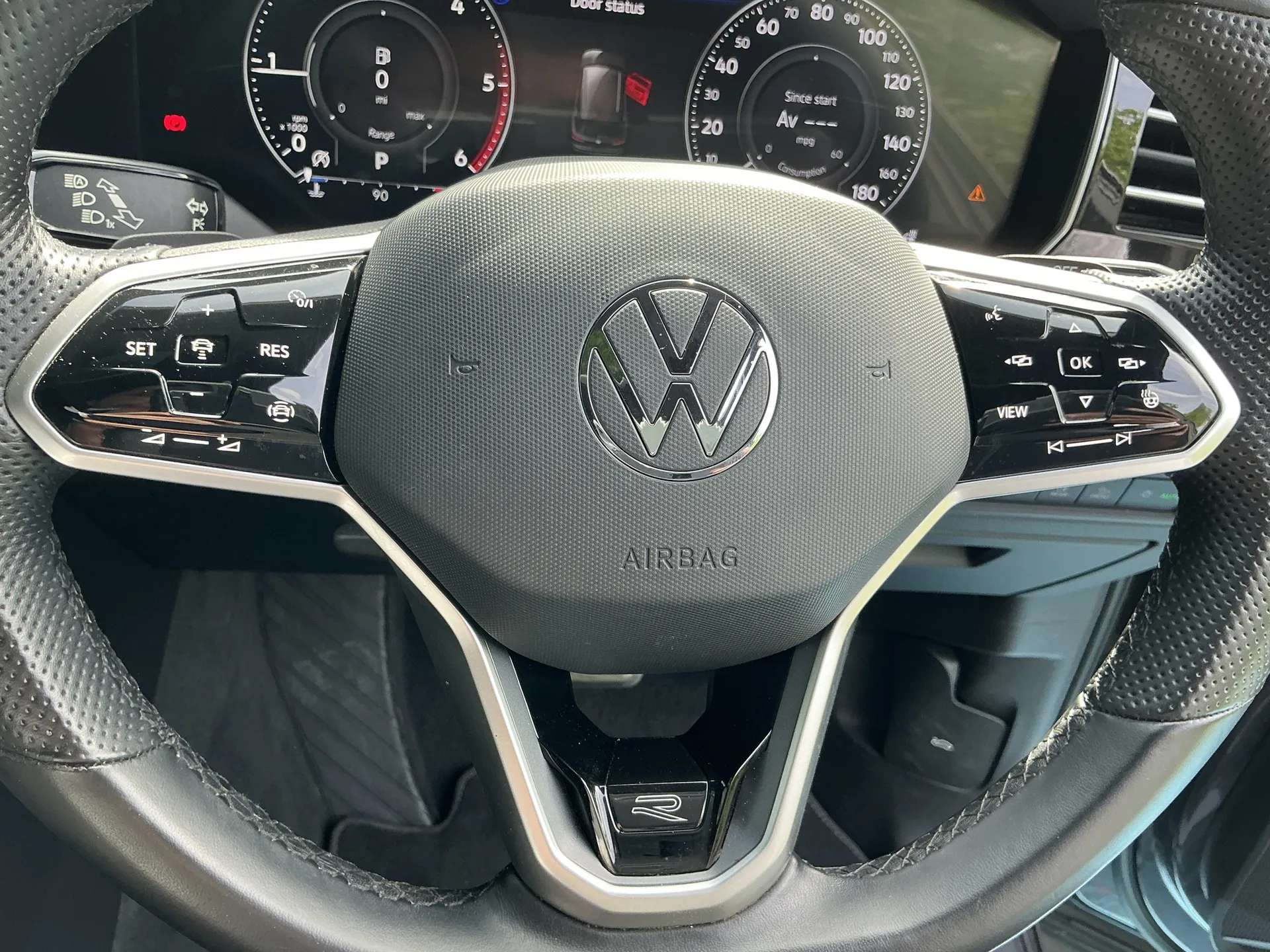 2021 VOLKSWAGEN TOUAREG 2021 VOLKSWAGEN TOUAREG