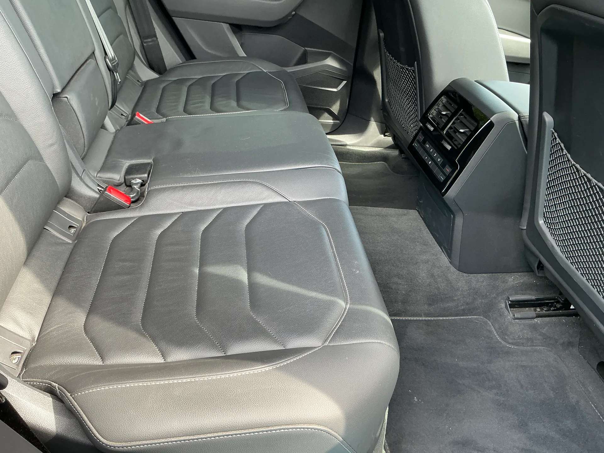 2021 VOLKSWAGEN TOUAREG 2021 VOLKSWAGEN TOUAREG