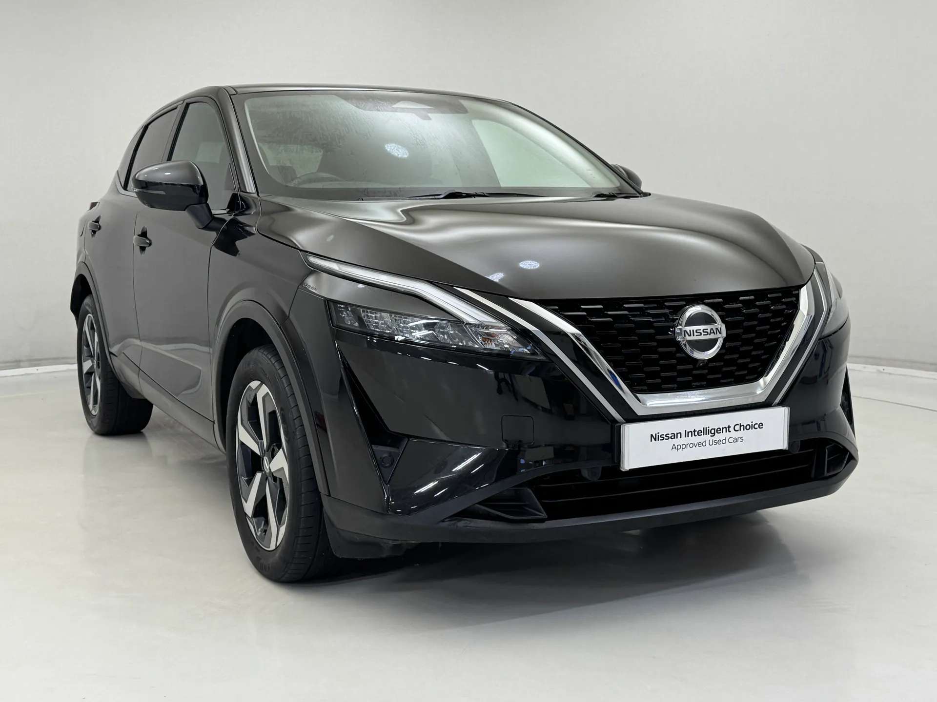 A 2022 NISSAN QASHQAI 1.3 DiG-T MH N-Connecta 5dr A 2022 NISSAN QASHQAI 1.3 DiG-T MH N-Connecta 5dr